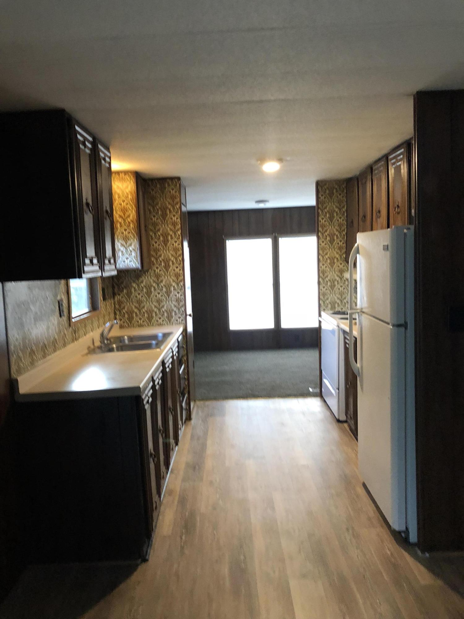 WESTWOOD MOBILE HOME ESTATES - Residential Lease