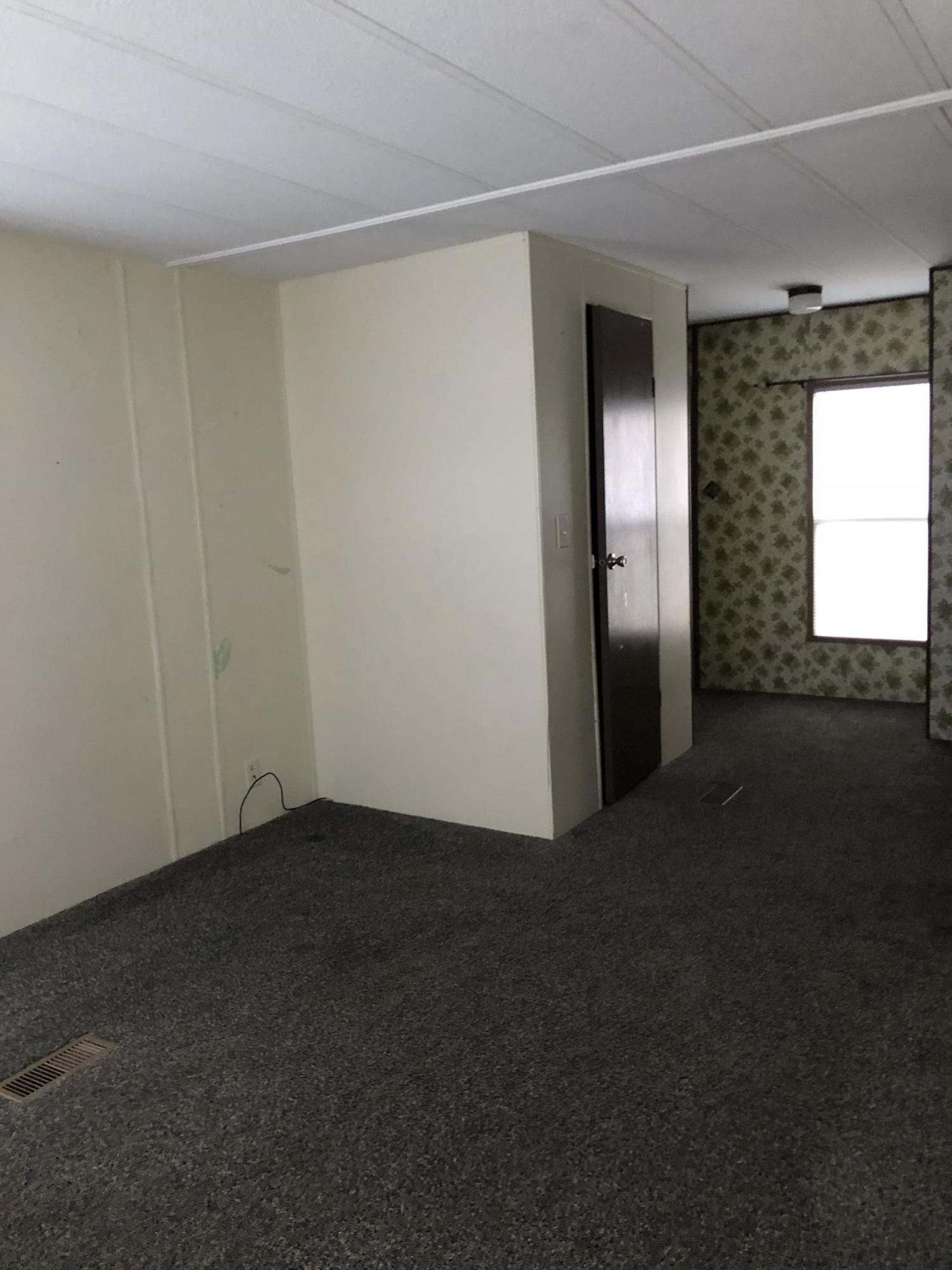 WESTWOOD MOBILE HOME ESTATES - Residential Lease