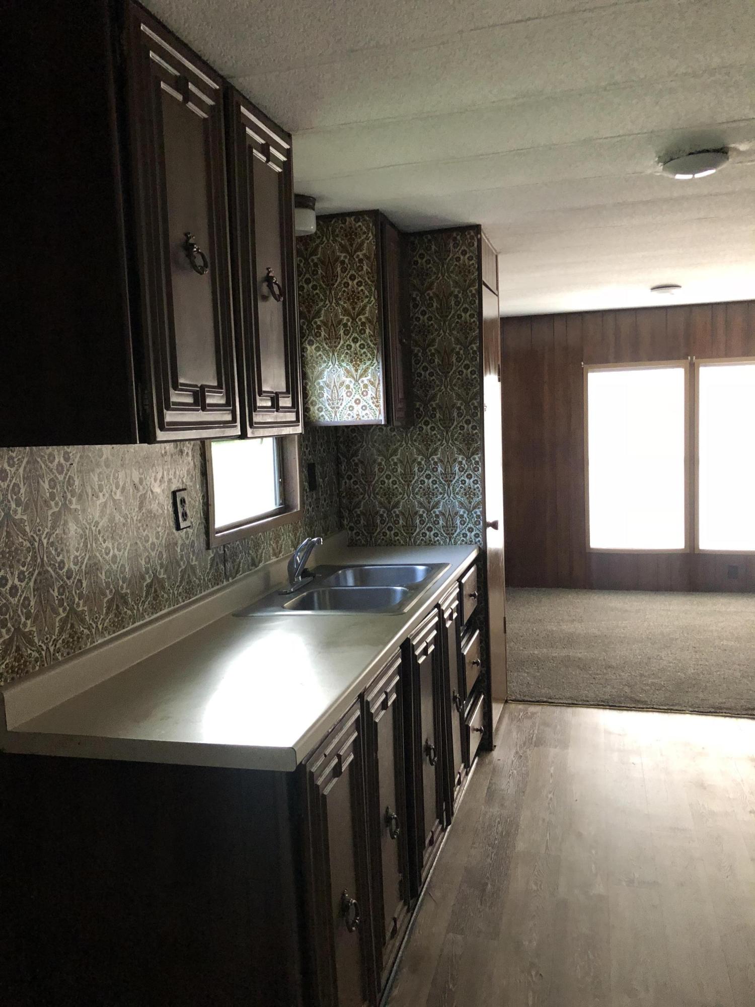 WESTWOOD MOBILE HOME ESTATES - Residential Lease