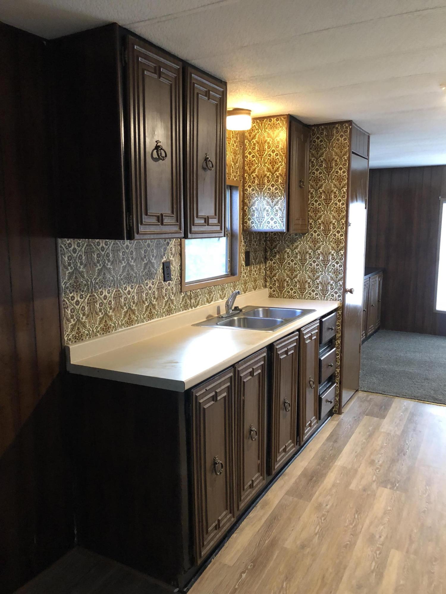 WESTWOOD MOBILE HOME ESTATES - Residential Lease
