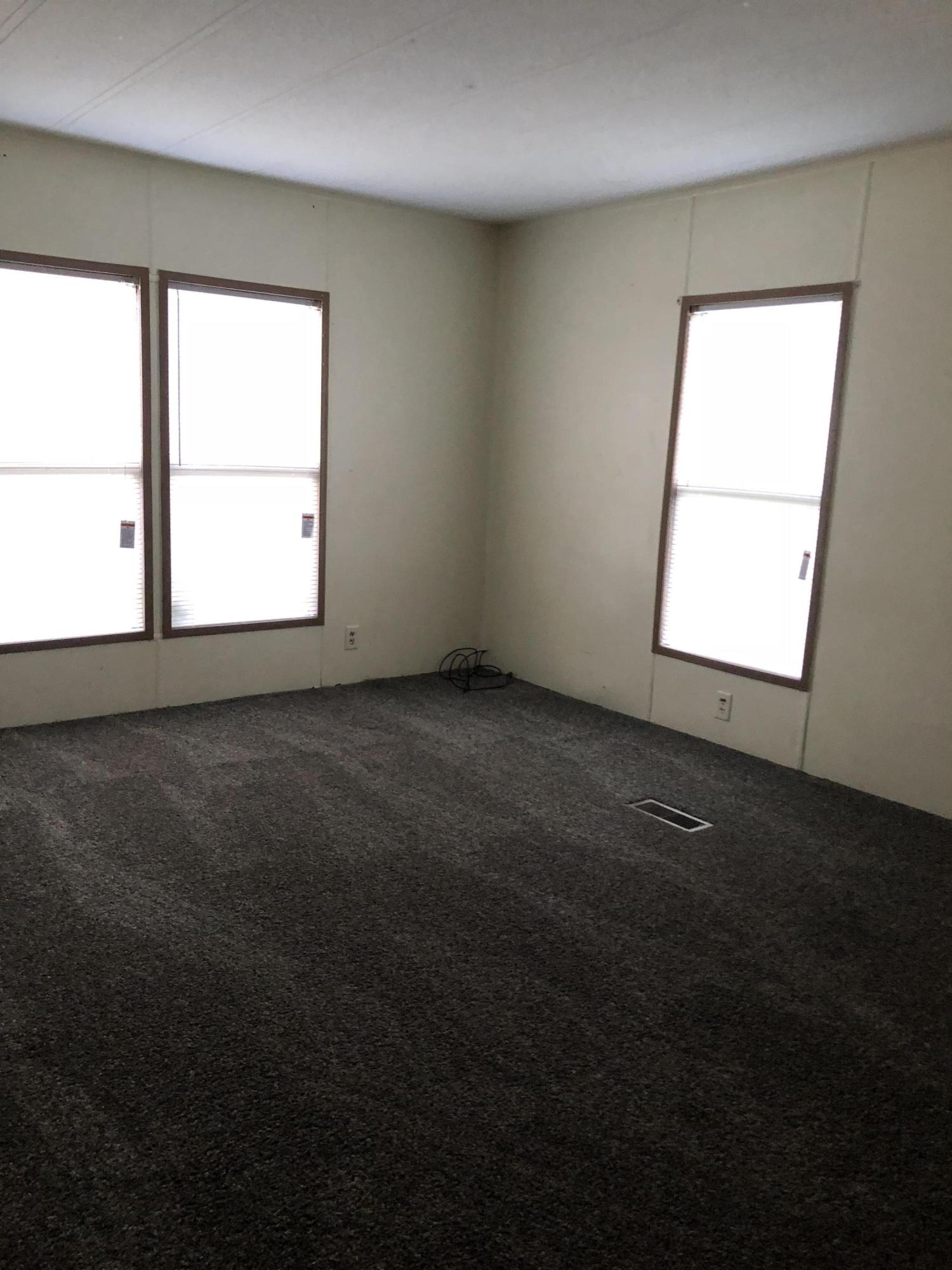 WESTWOOD MOBILE HOME ESTATES - Residential Lease