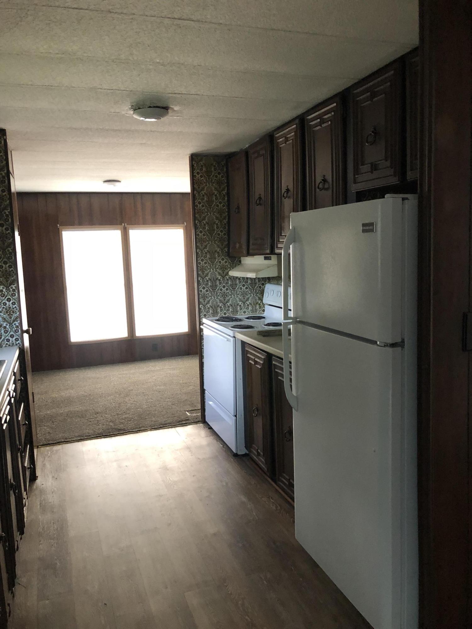 WESTWOOD MOBILE HOME ESTATES - Residential Lease