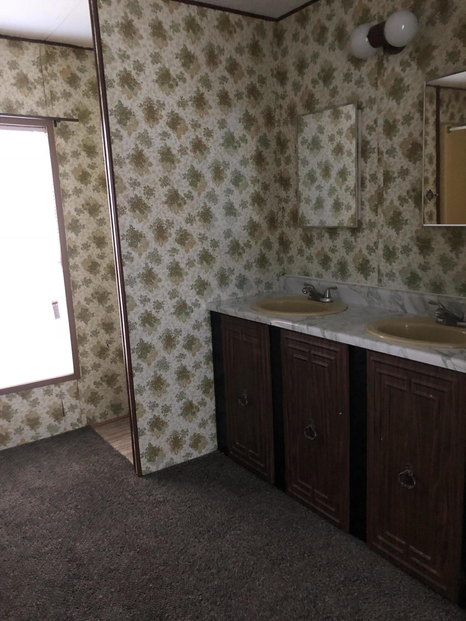 WESTWOOD MOBILE HOME ESTATES - Residential Lease