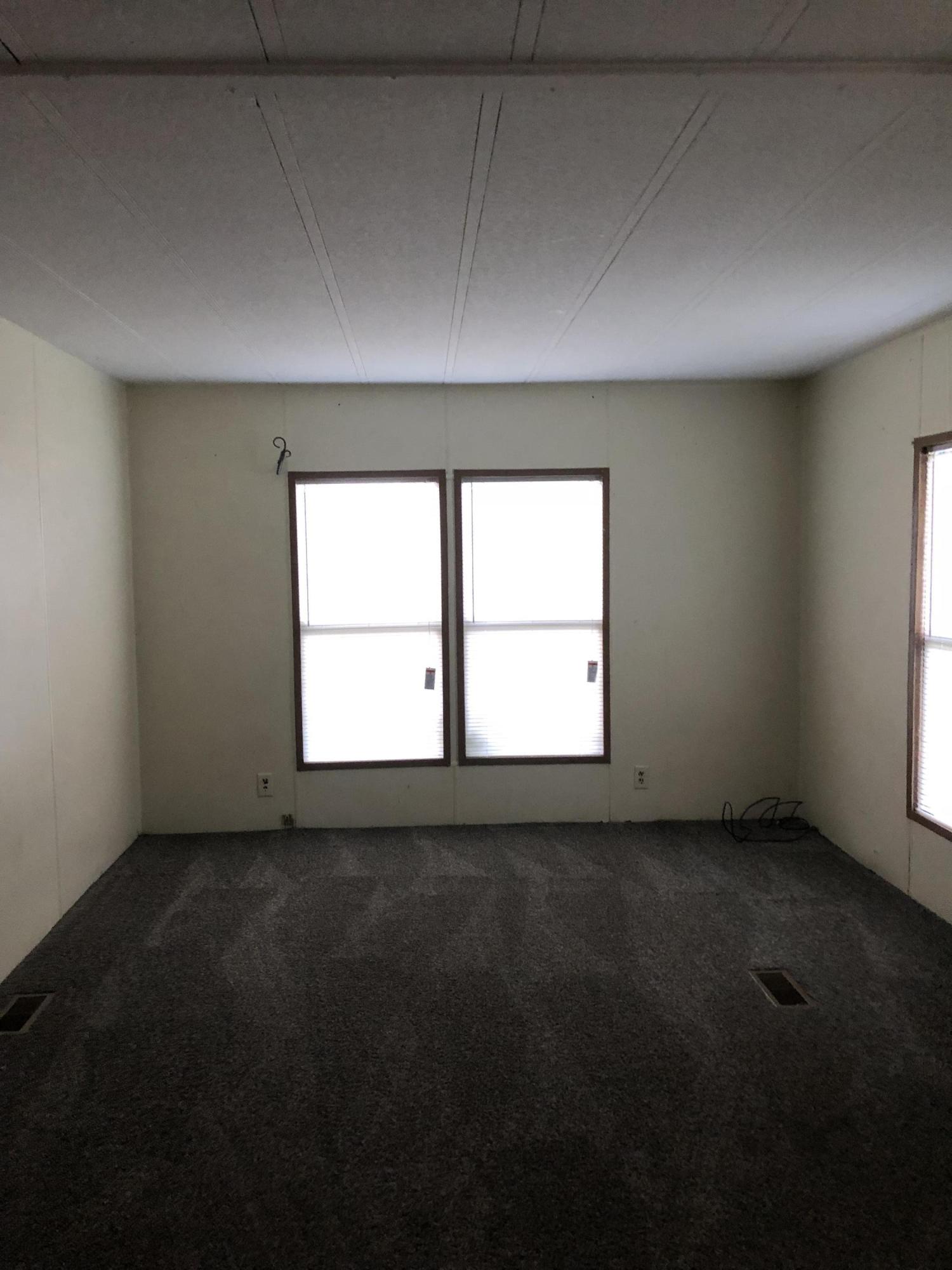 WESTWOOD MOBILE HOME ESTATES - Residential Lease