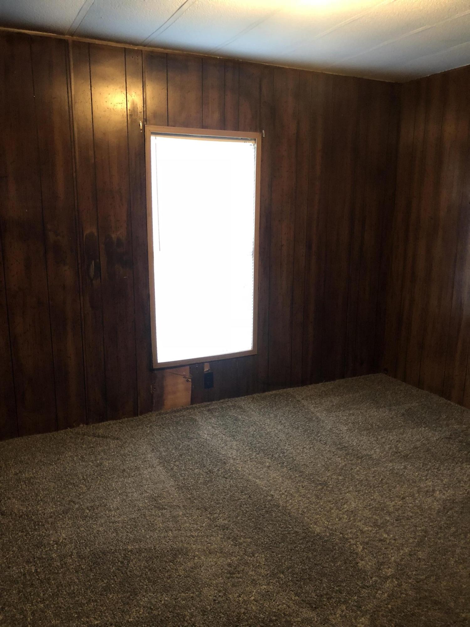 WESTWOOD MOBILE HOME ESTATES - Residential Lease