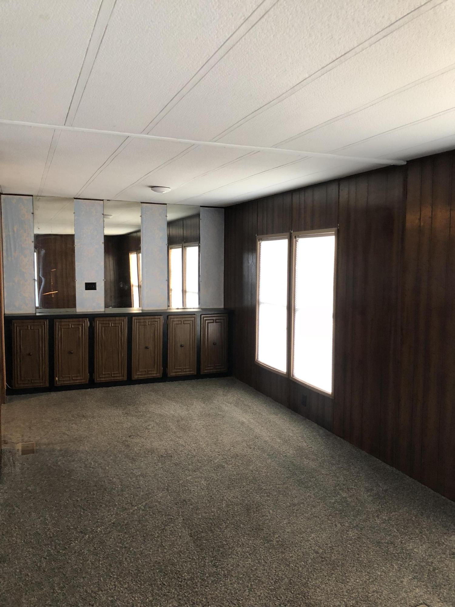 WESTWOOD MOBILE HOME ESTATES - Residential Lease