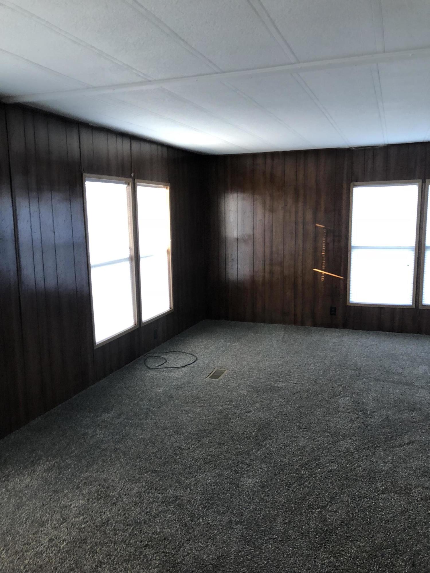 WESTWOOD MOBILE HOME ESTATES - Residential Lease