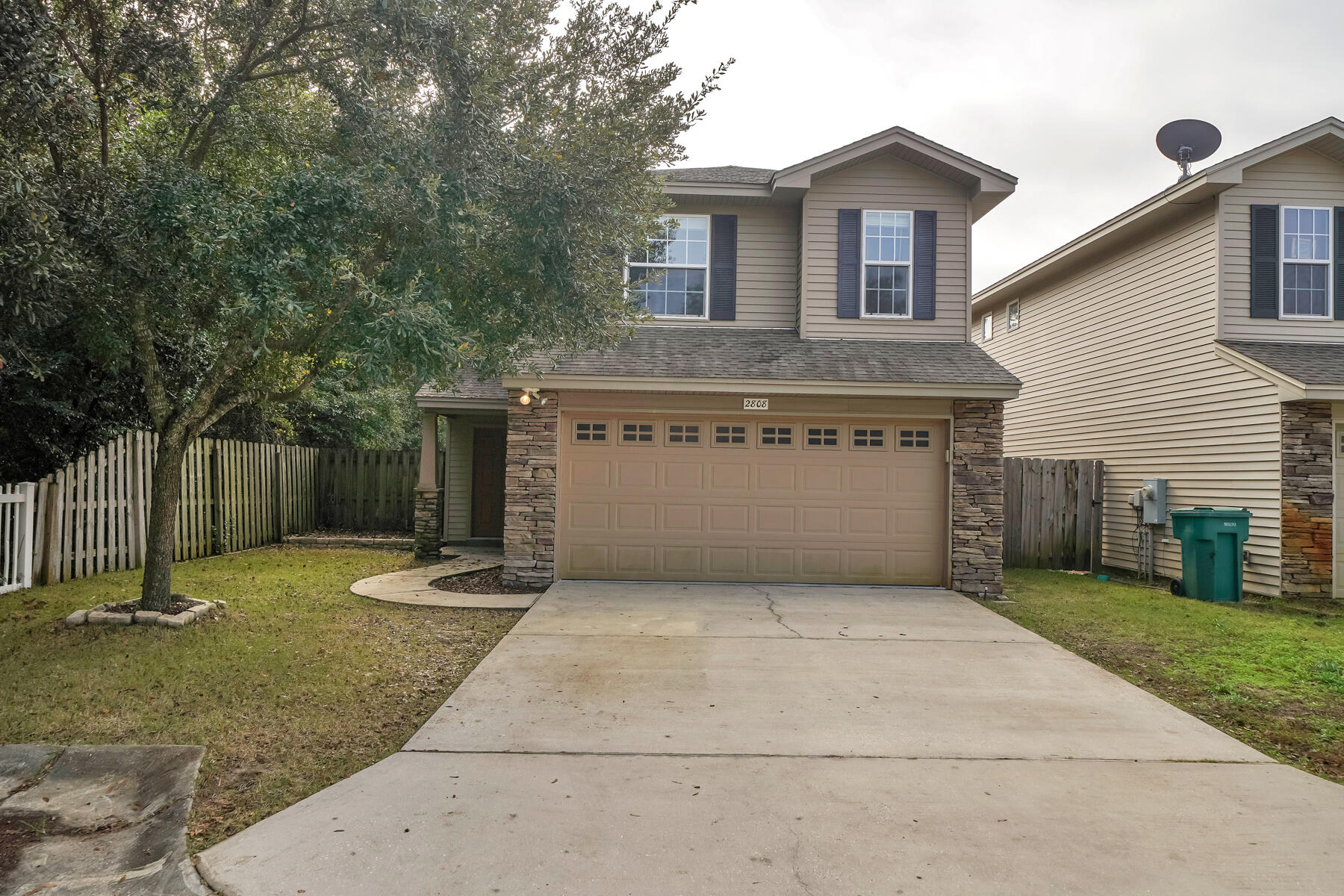 SUMMERWOOD - Residential