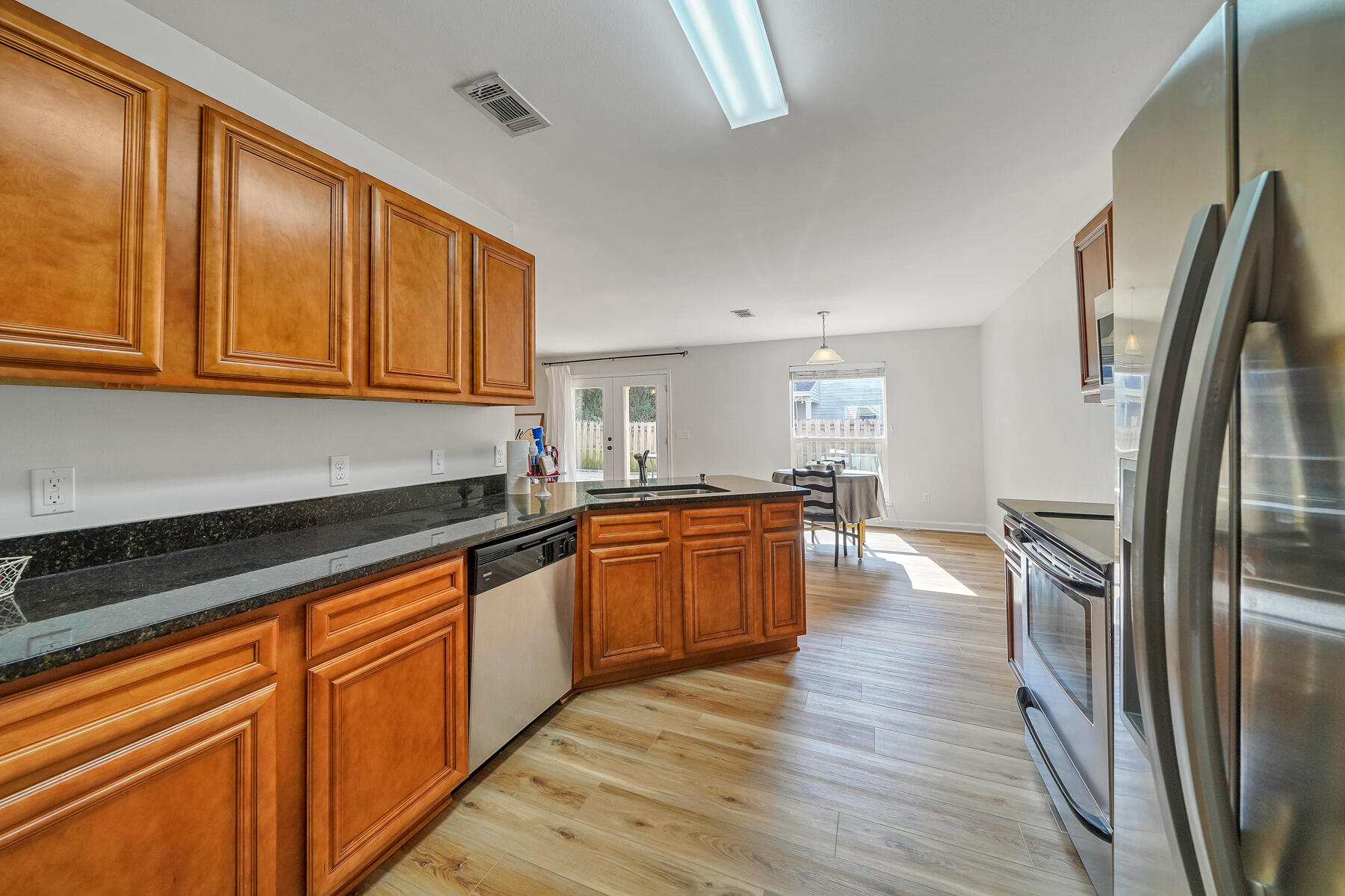 SUMMERWOOD - Residential