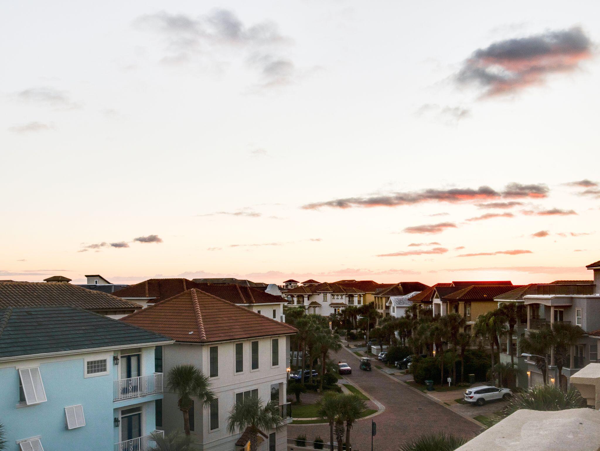 DESTINY BY THE SEA - Residential