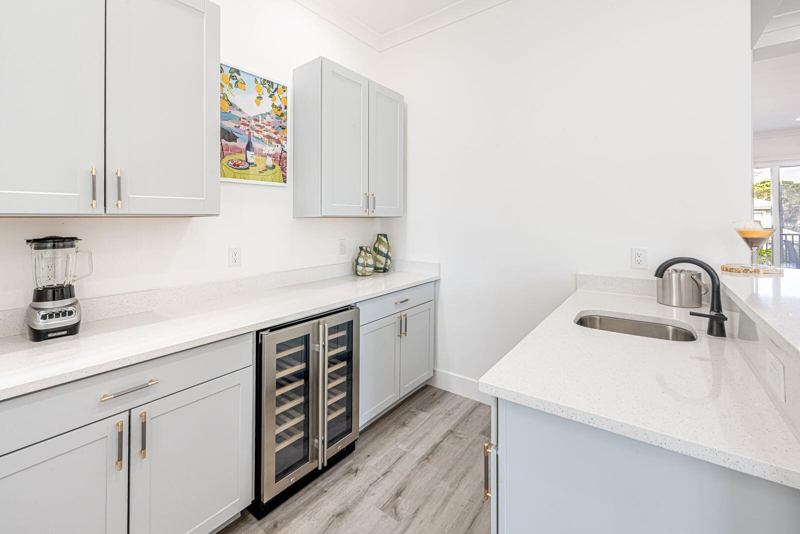 DESTINY BY THE SEA - Residential