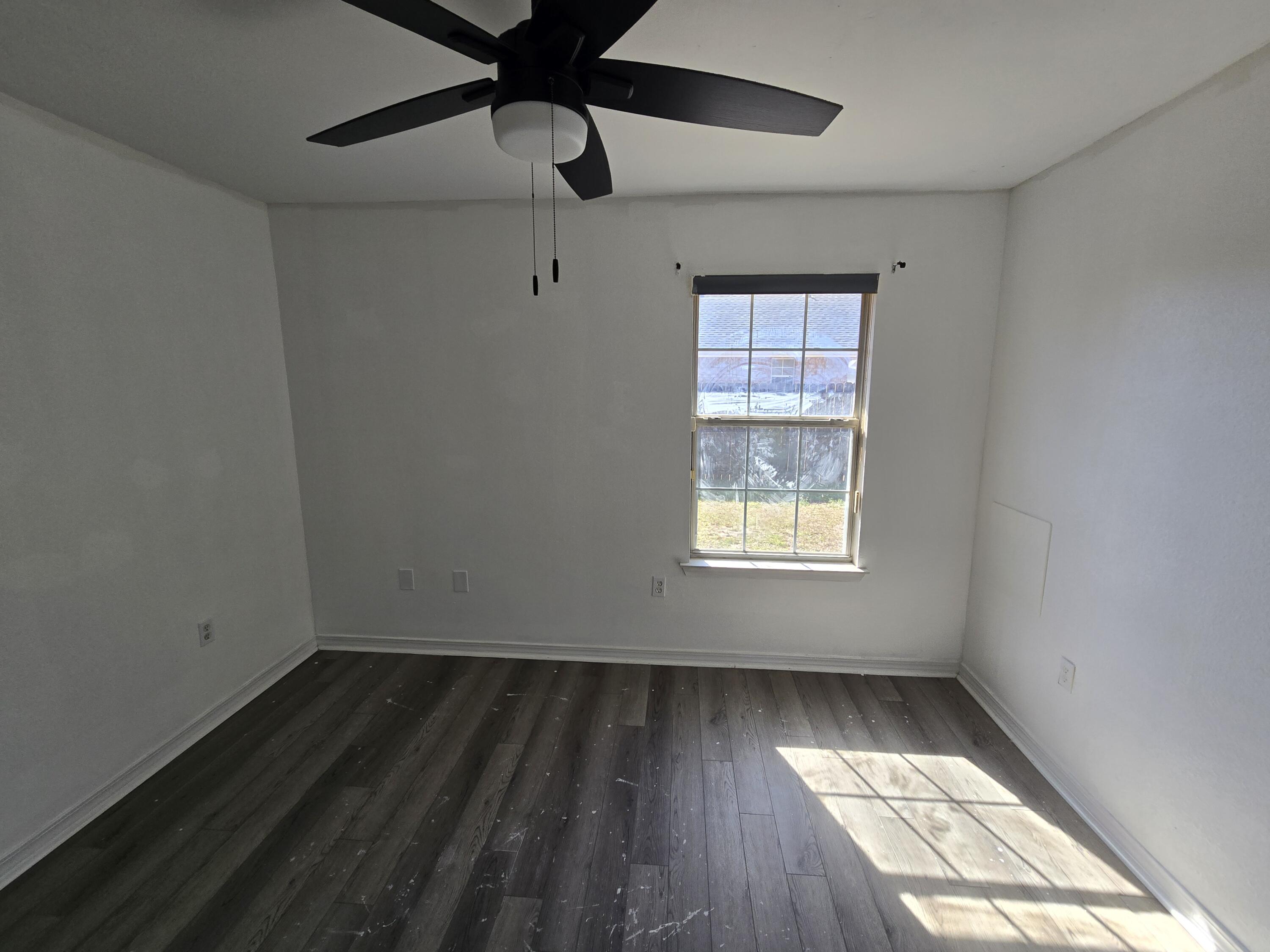 HAMPTON RIDGE ESTATES - Residential