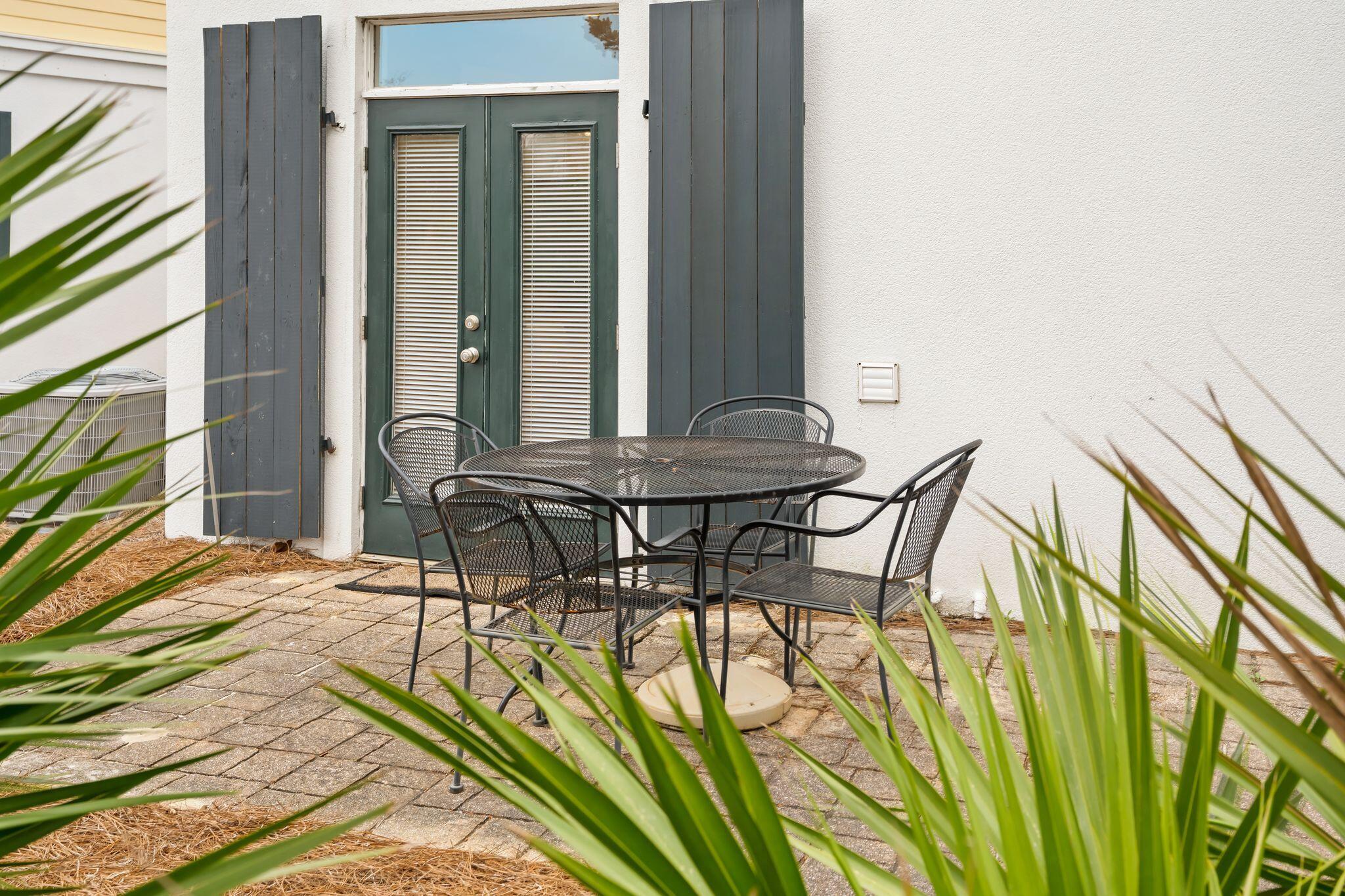 BUNGALOWS AT SEAGROVE BEACH - Residential