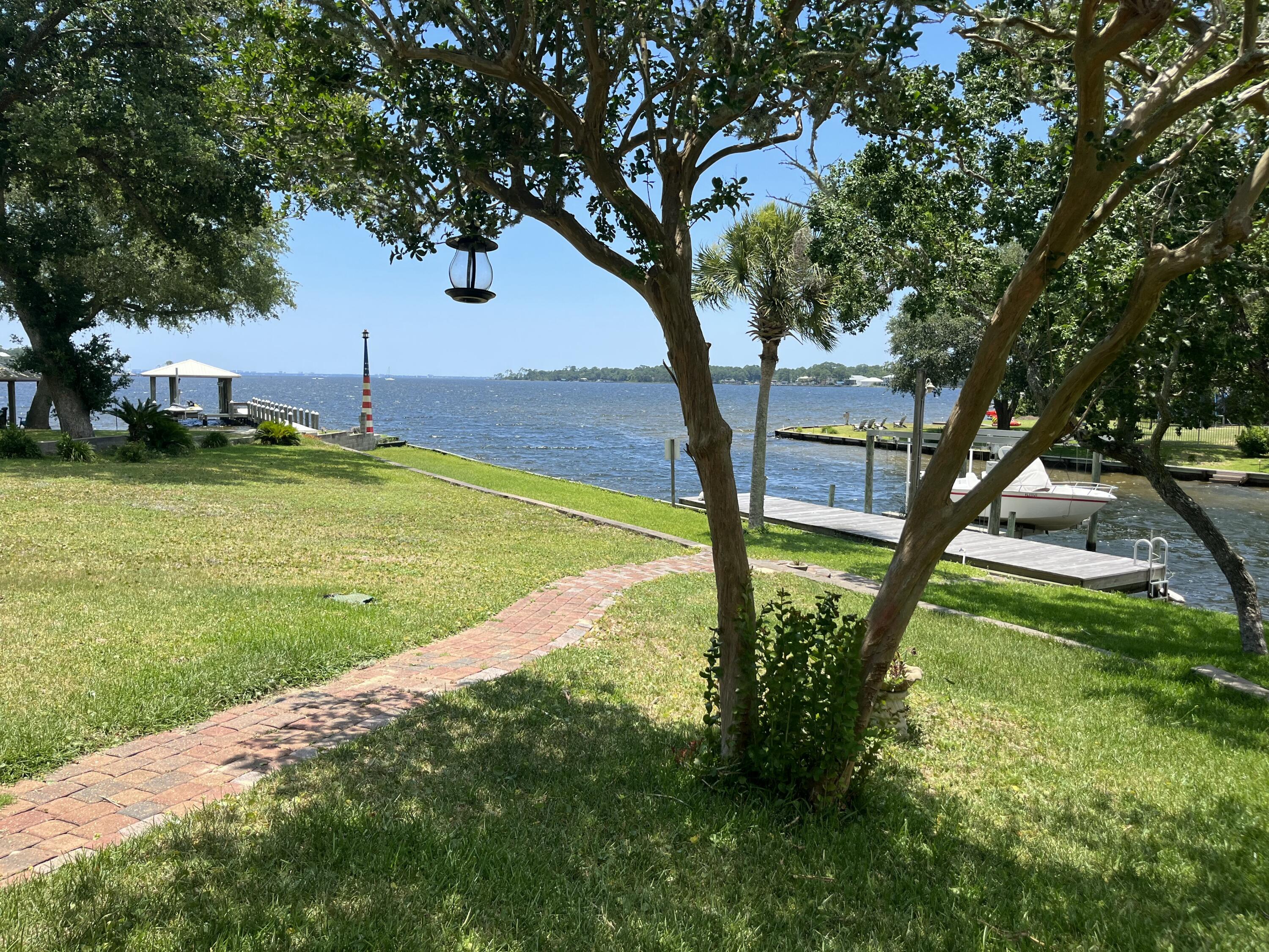 EDGEWATER VILLAGE - Residential