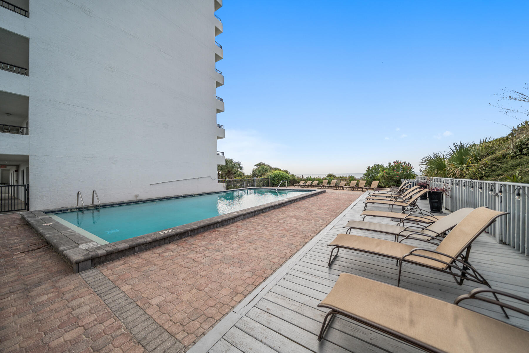 ONE SEAGROVE PLACE CONDO - Residential