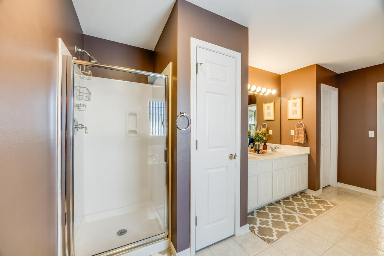 SILVER OAKS PH 1 - Residential
