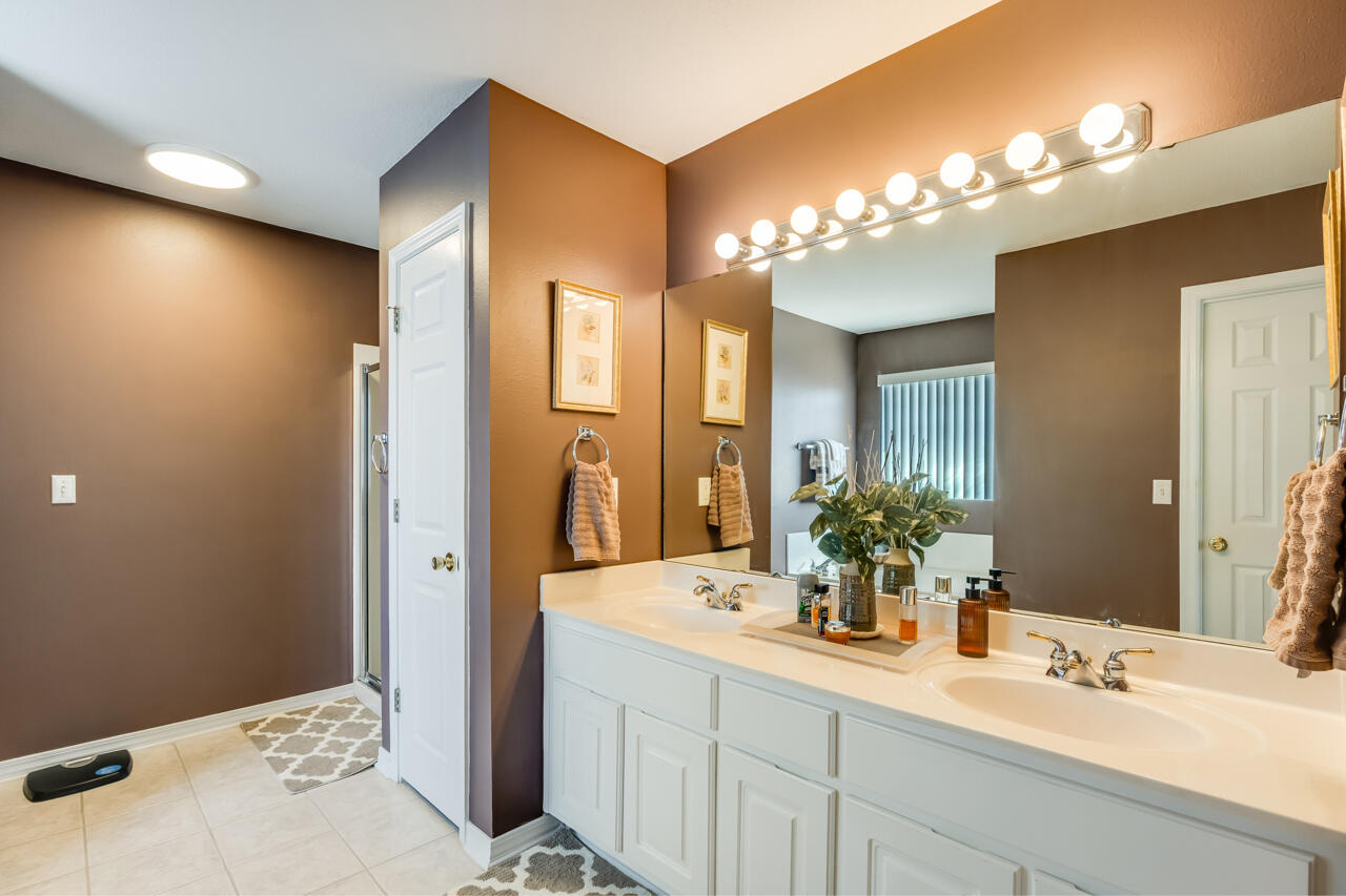 SILVER OAKS PH 1 - Residential