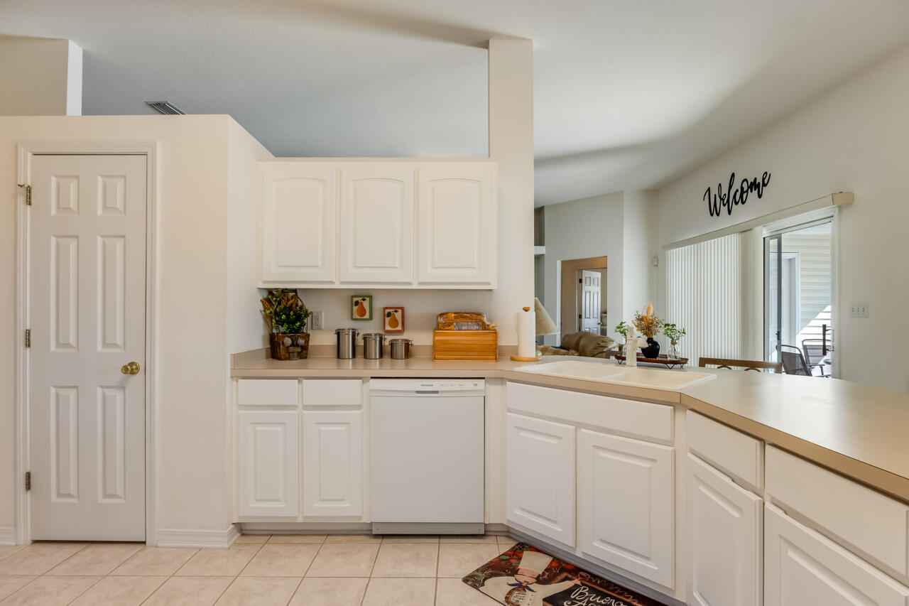 SILVER OAKS PH 1 - Residential