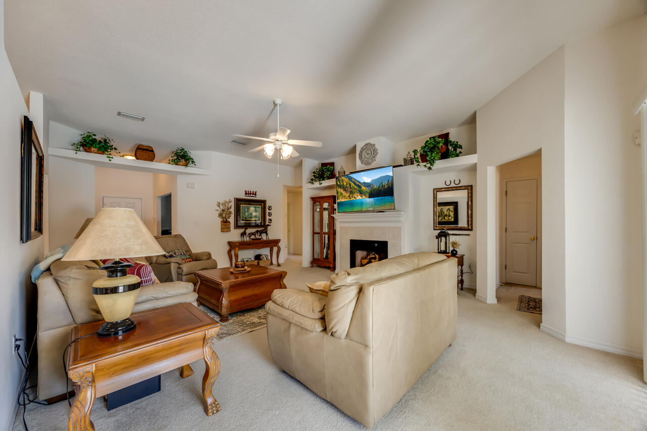 SILVER OAKS PH 1 - Residential