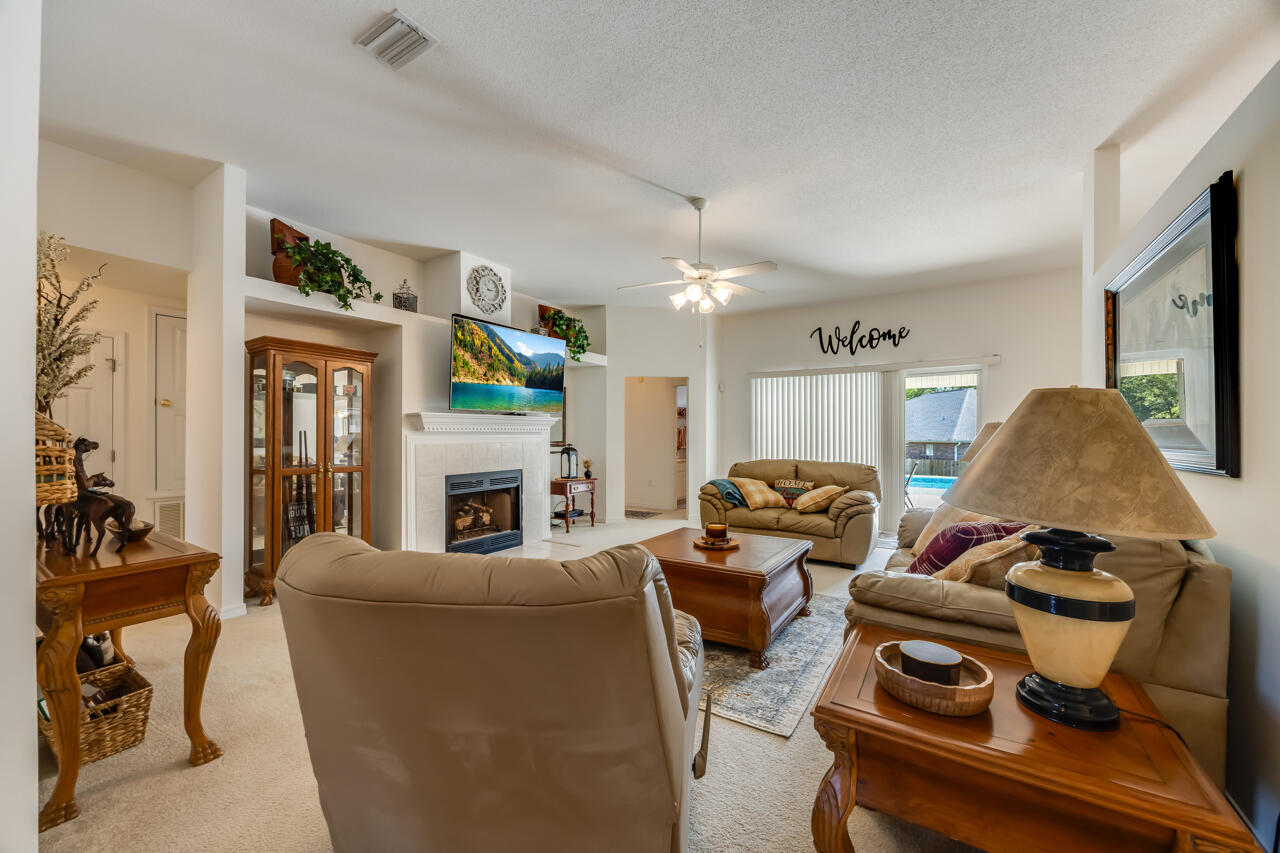 SILVER OAKS PH 1 - Residential