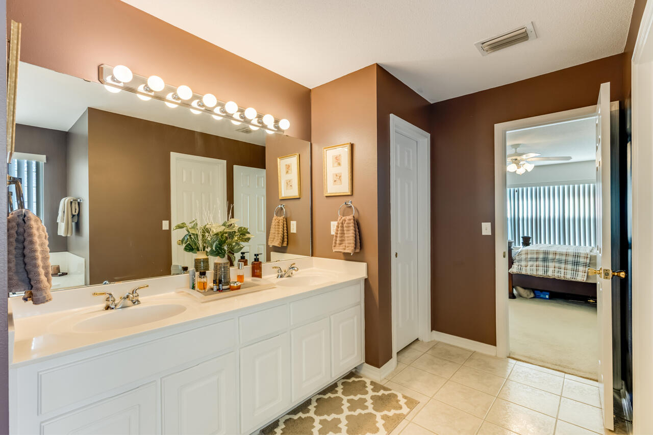 SILVER OAKS PH 1 - Residential