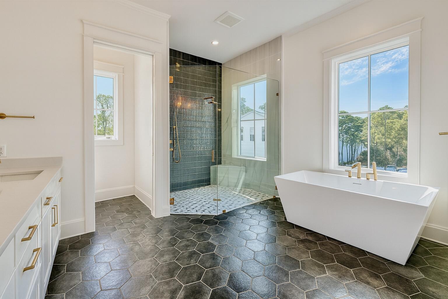 Treetop S/D - Residential