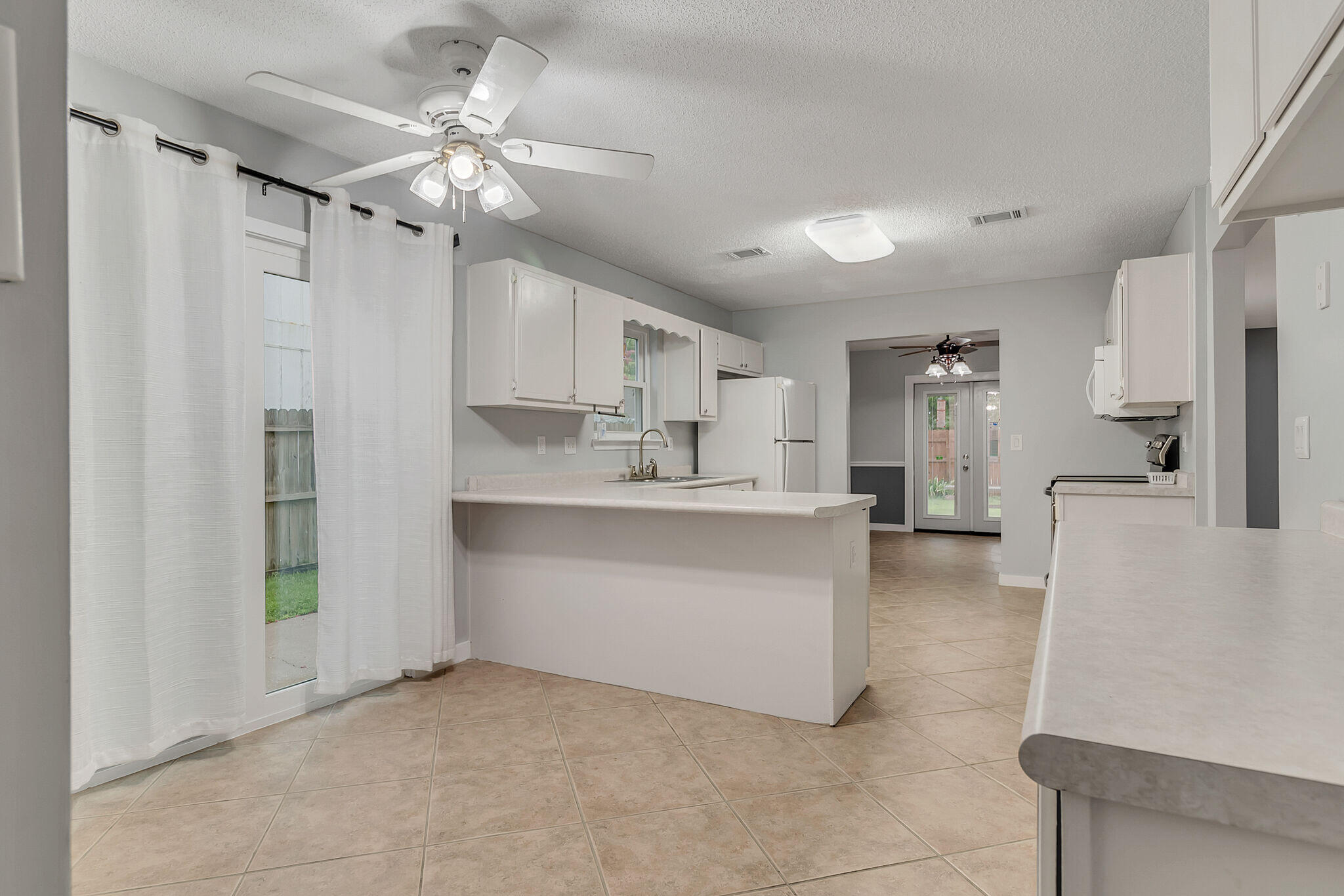 SANDY RIDGE ESTATES - Residential Lease