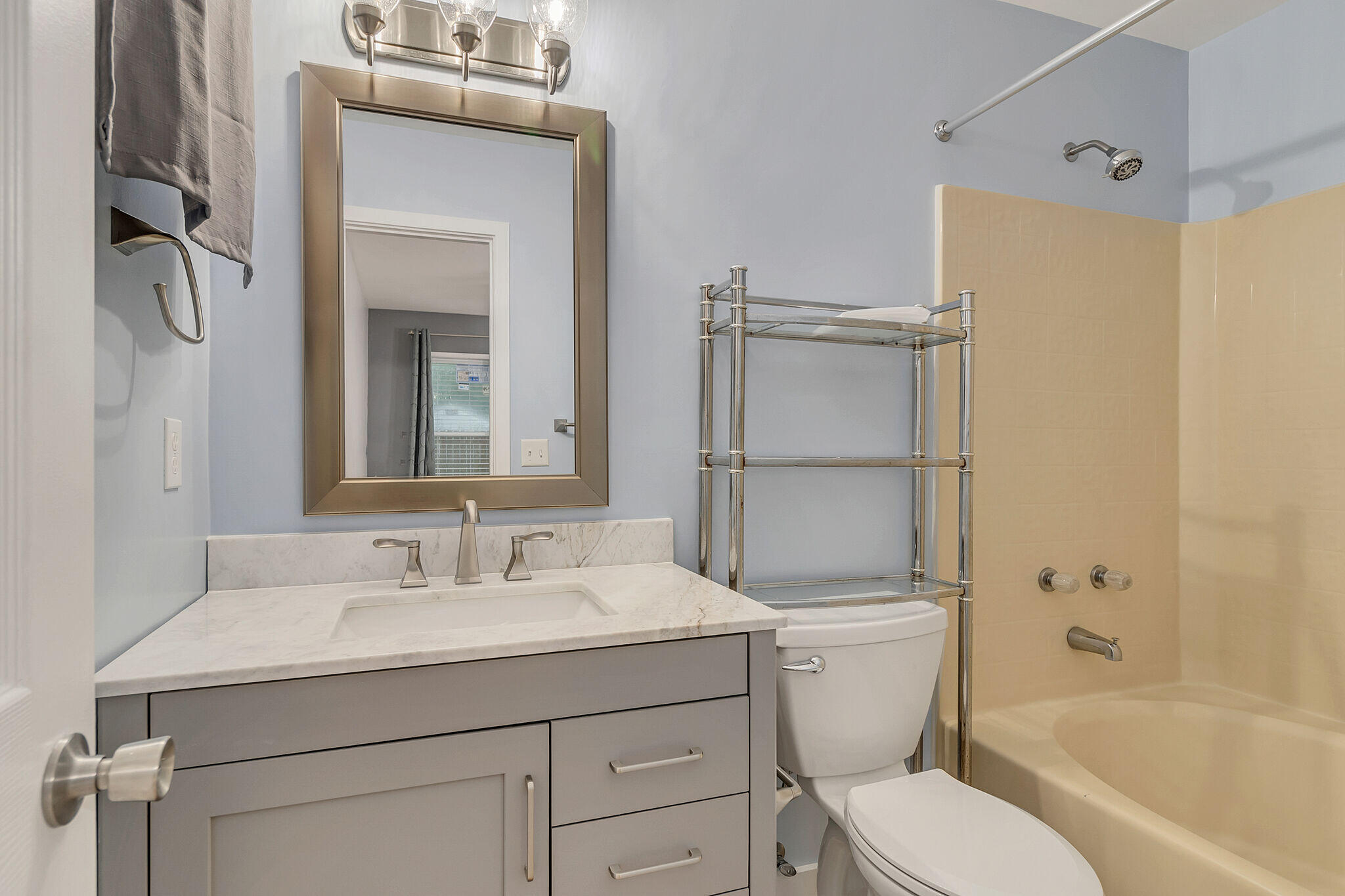 SANDY RIDGE ESTATES - Residential Lease