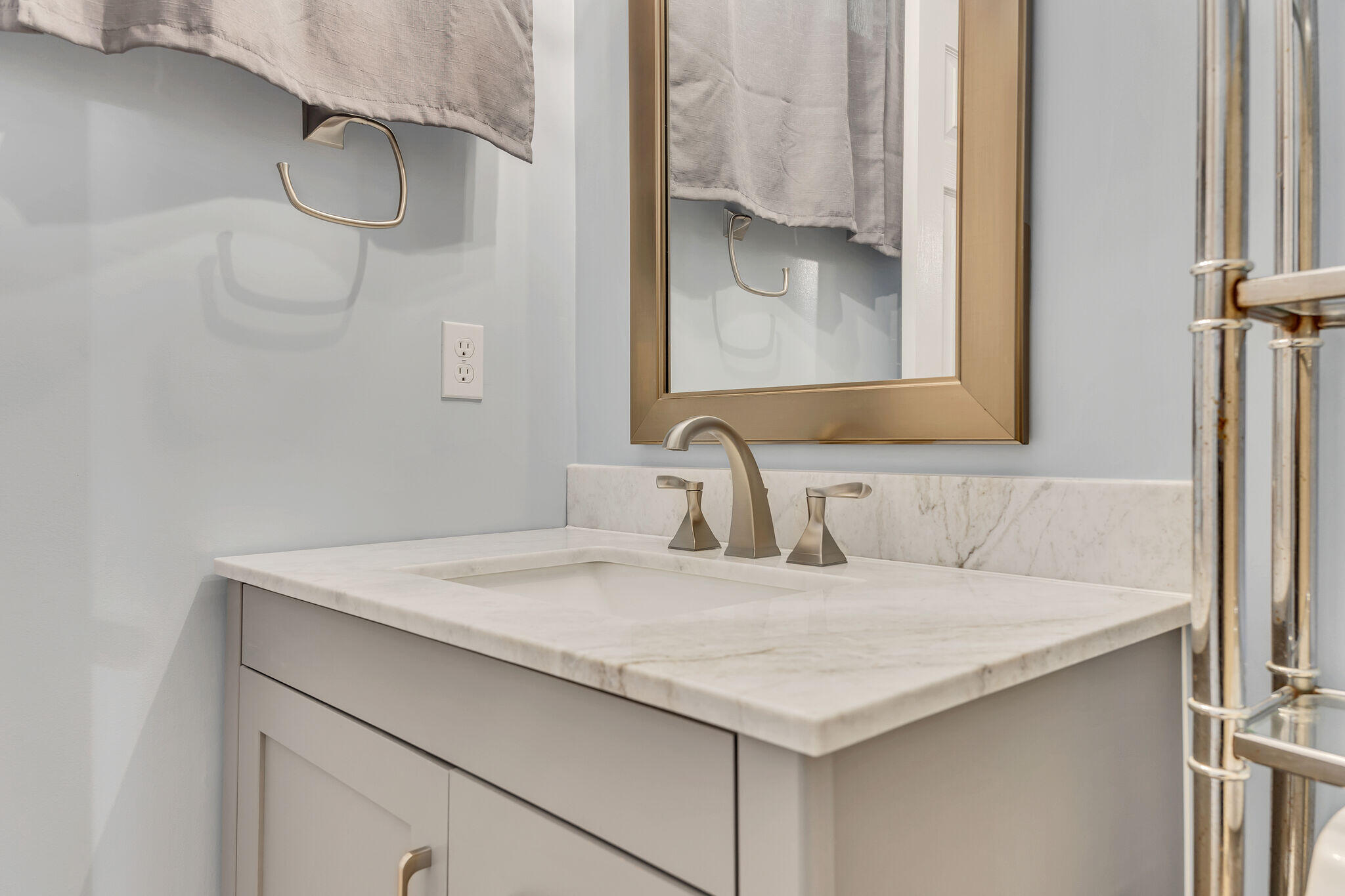 SANDY RIDGE ESTATES - Residential Lease