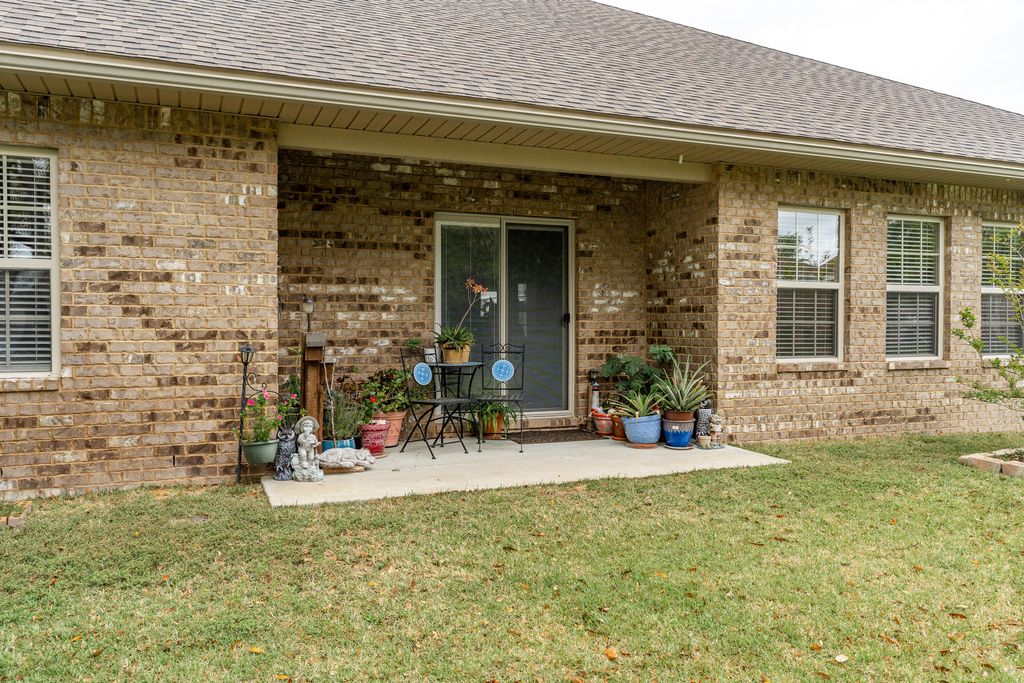 listing image 52