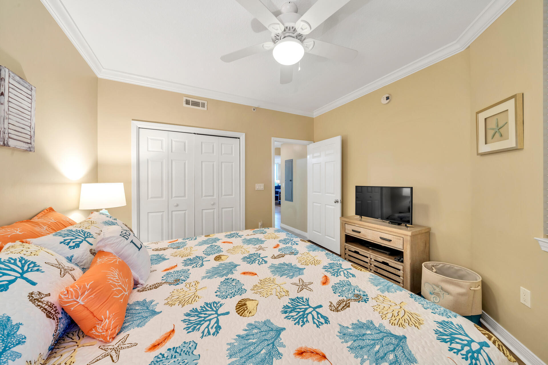 DESTIN WEST BEACH AND BAY RESORT OSPREY - Residential