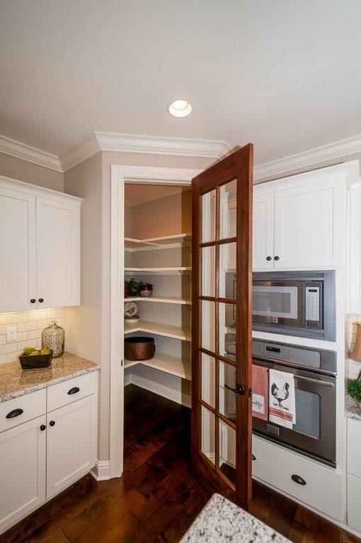 MILL CREEK FARMS - Residential