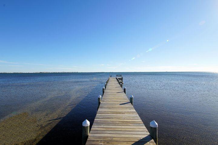 SOUND HAMMOCK - Residential