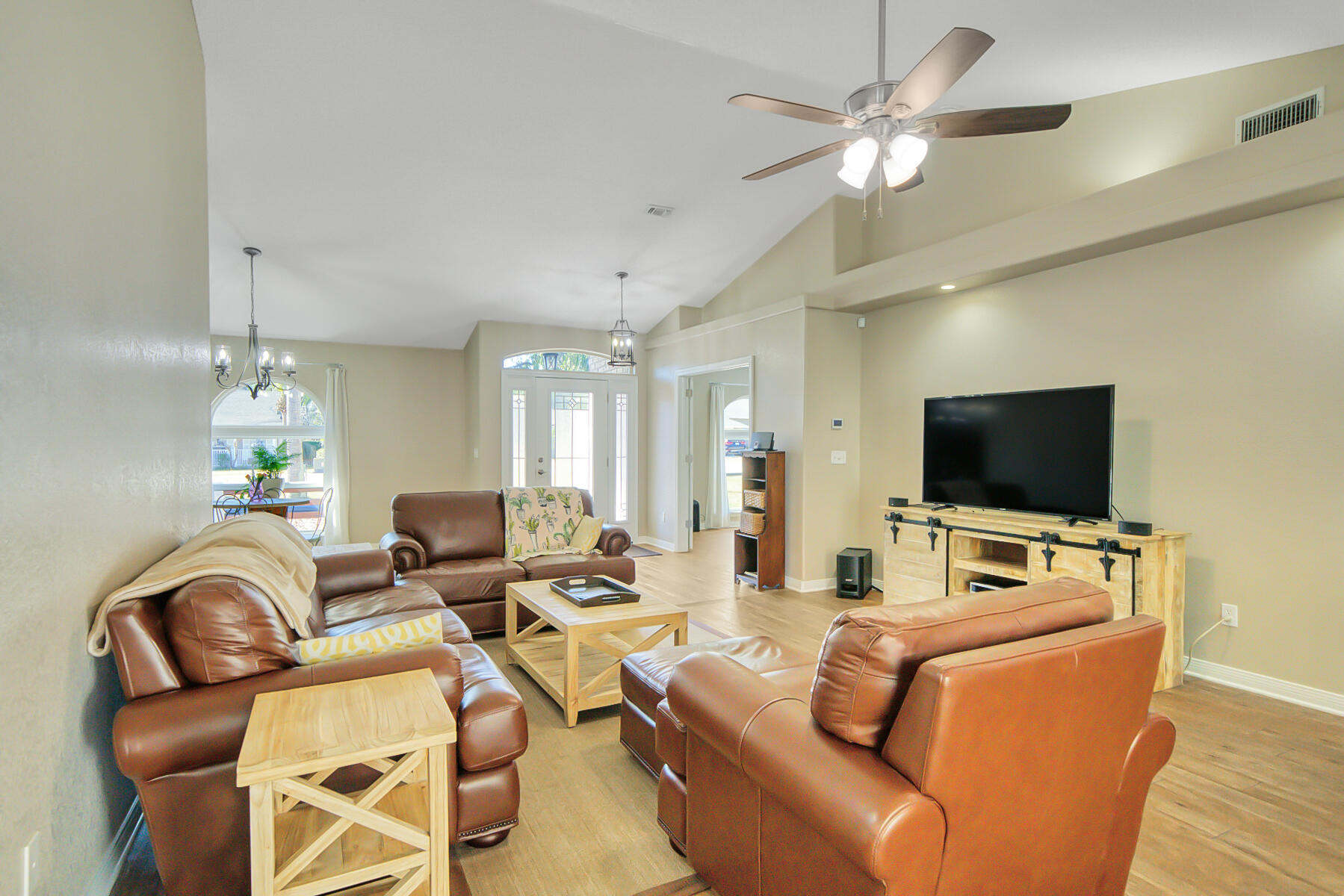 SOUND HAMMOCK - Residential