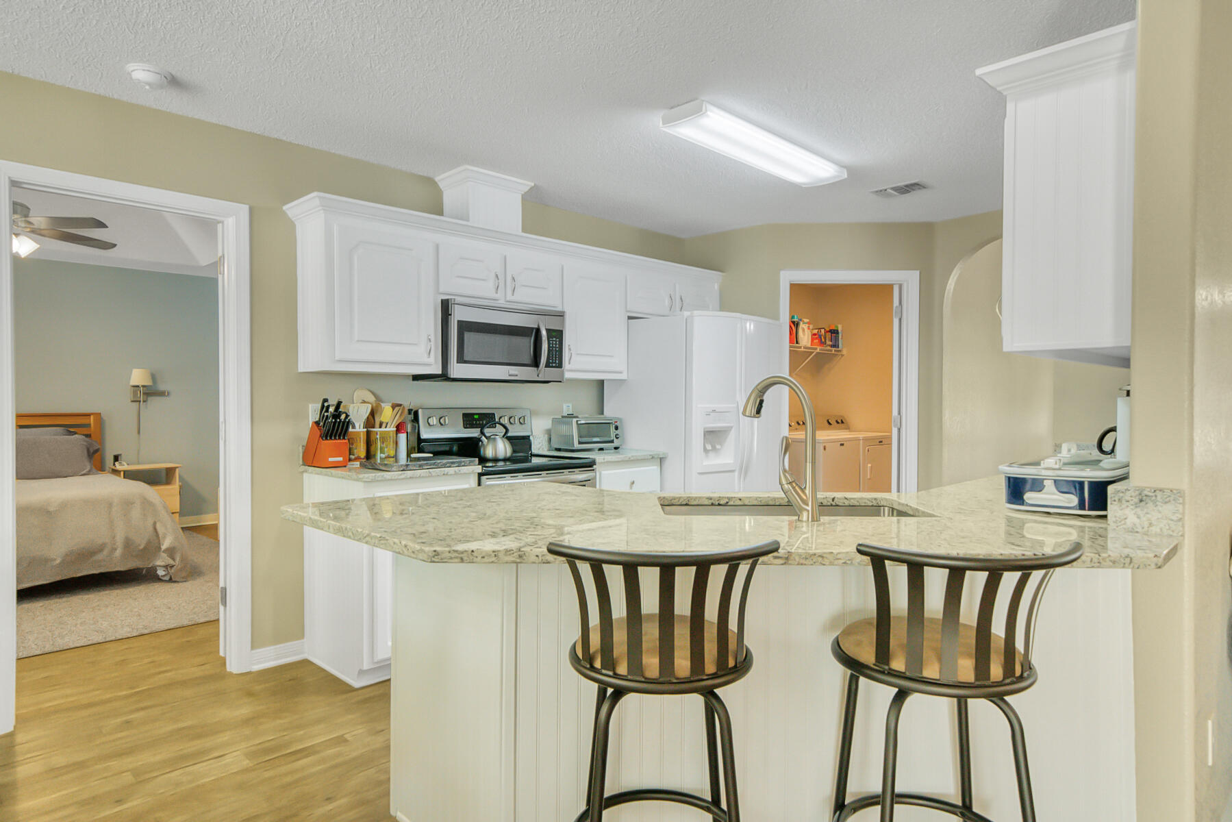 SOUND HAMMOCK - Residential