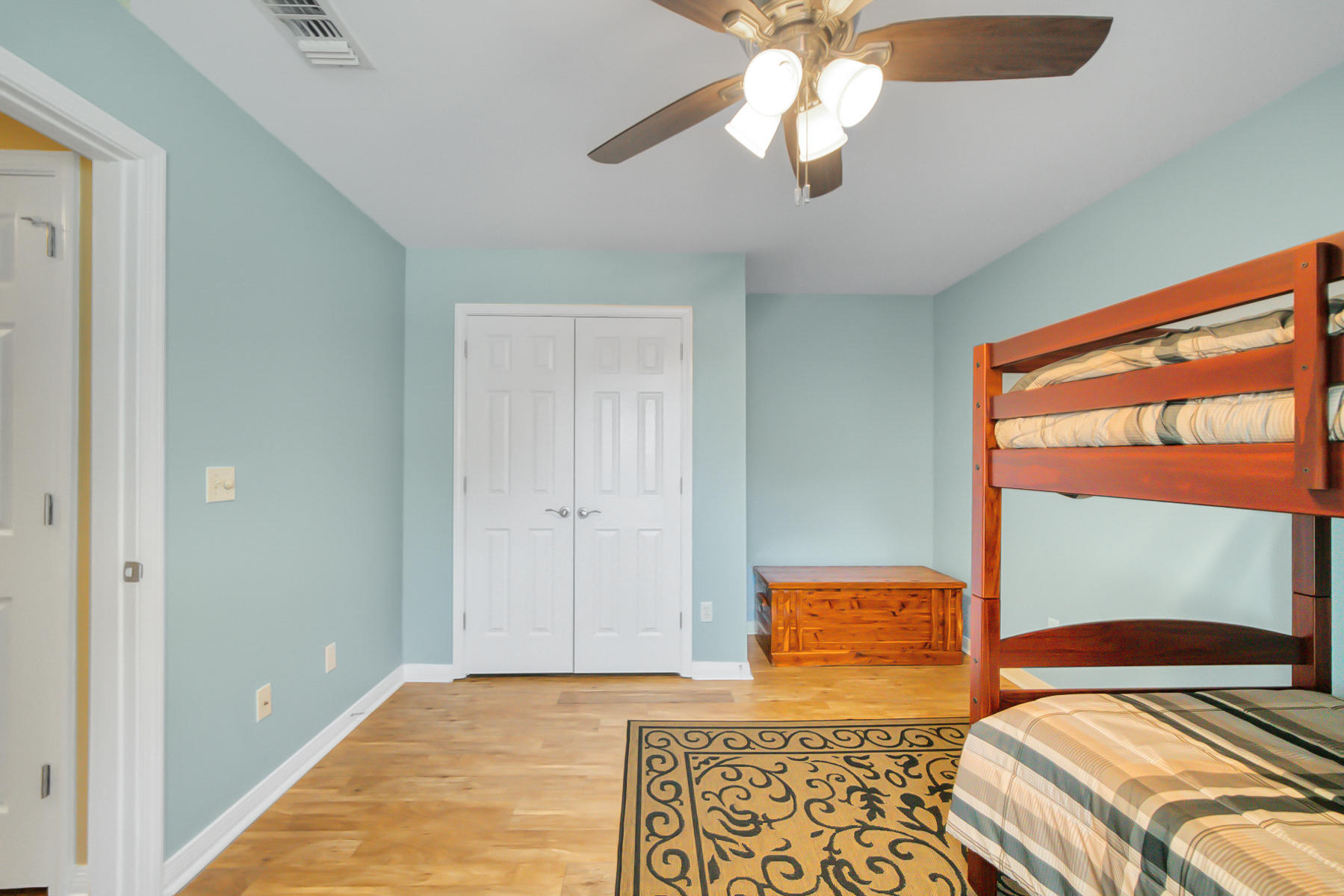 SOUND HAMMOCK - Residential