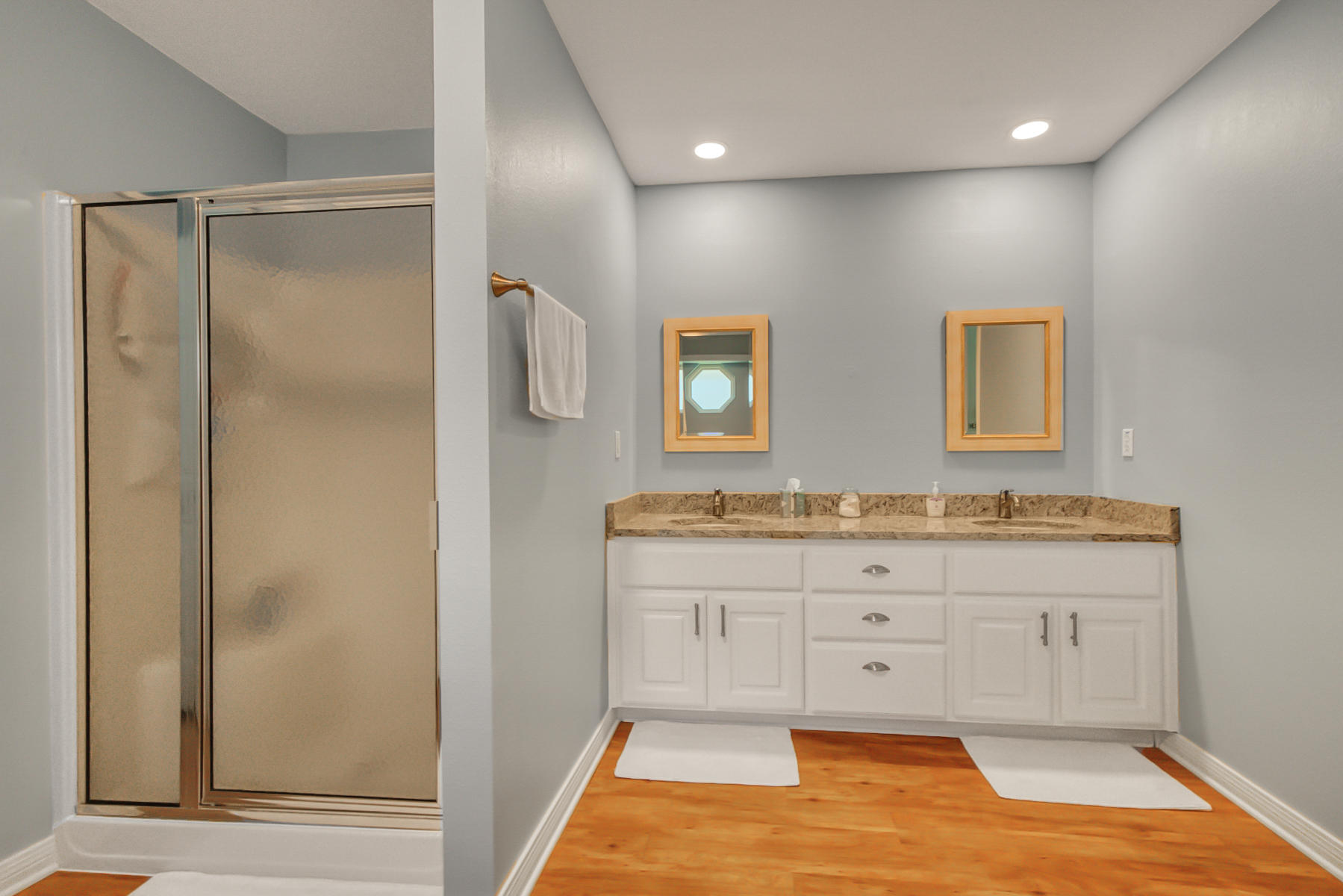 SOUND HAMMOCK - Residential