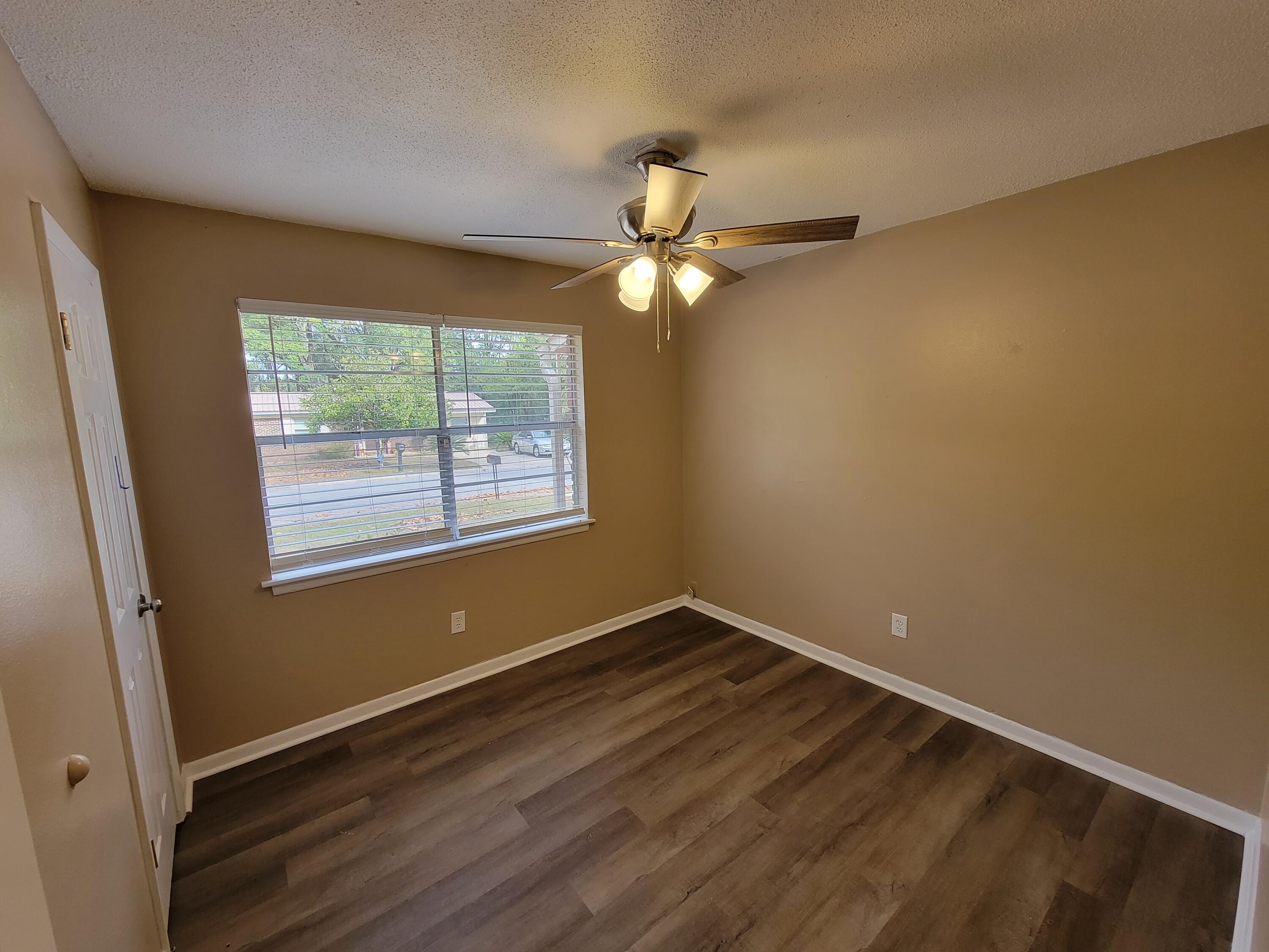 CRESTVIEW - Residential Lease