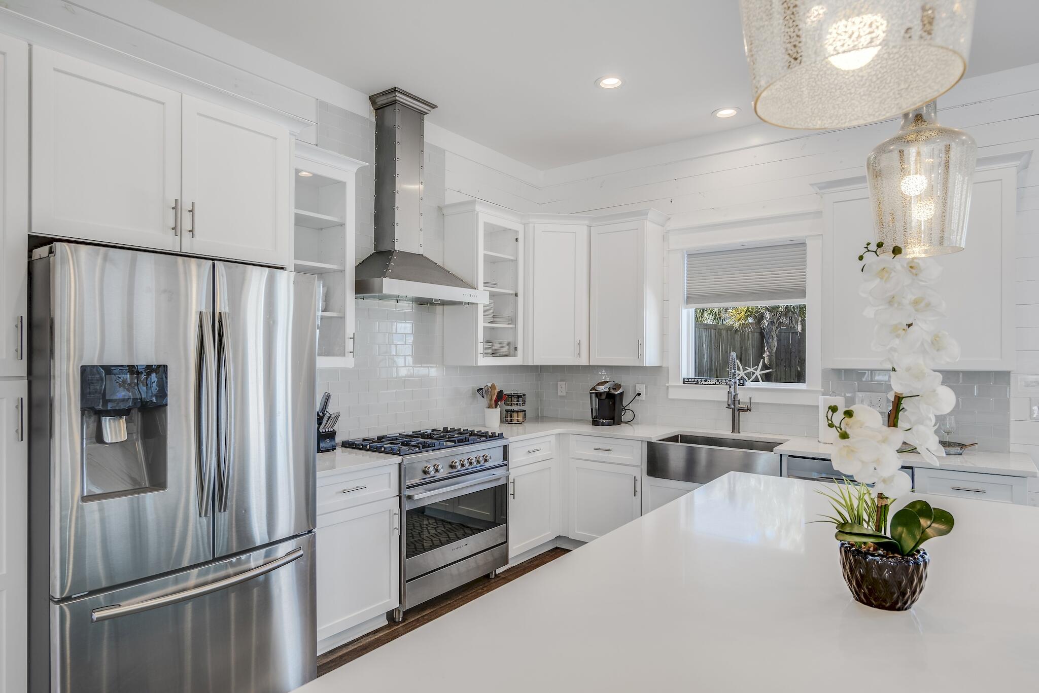 CRYSTAL BEACH - Residential