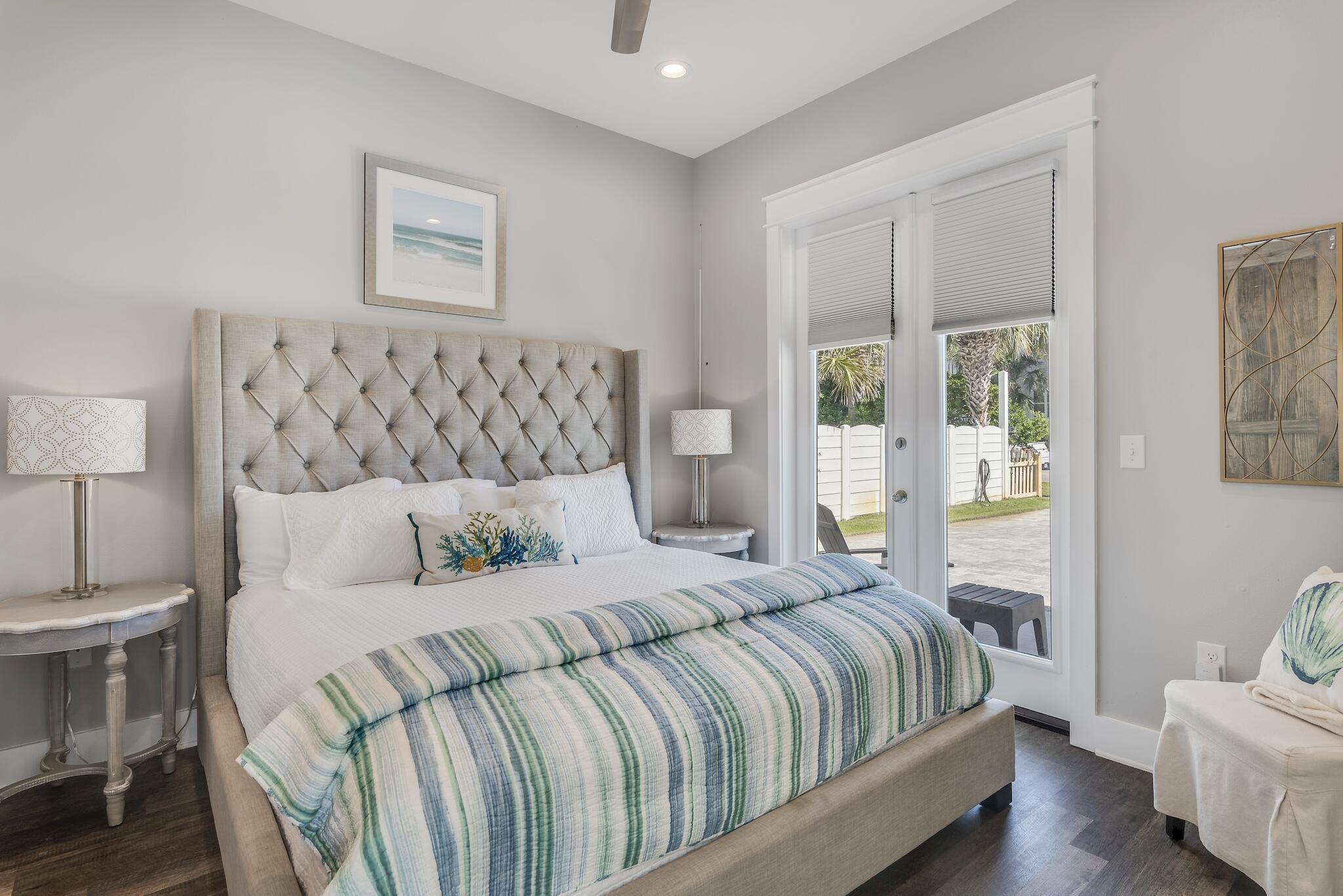 CRYSTAL BEACH - Residential