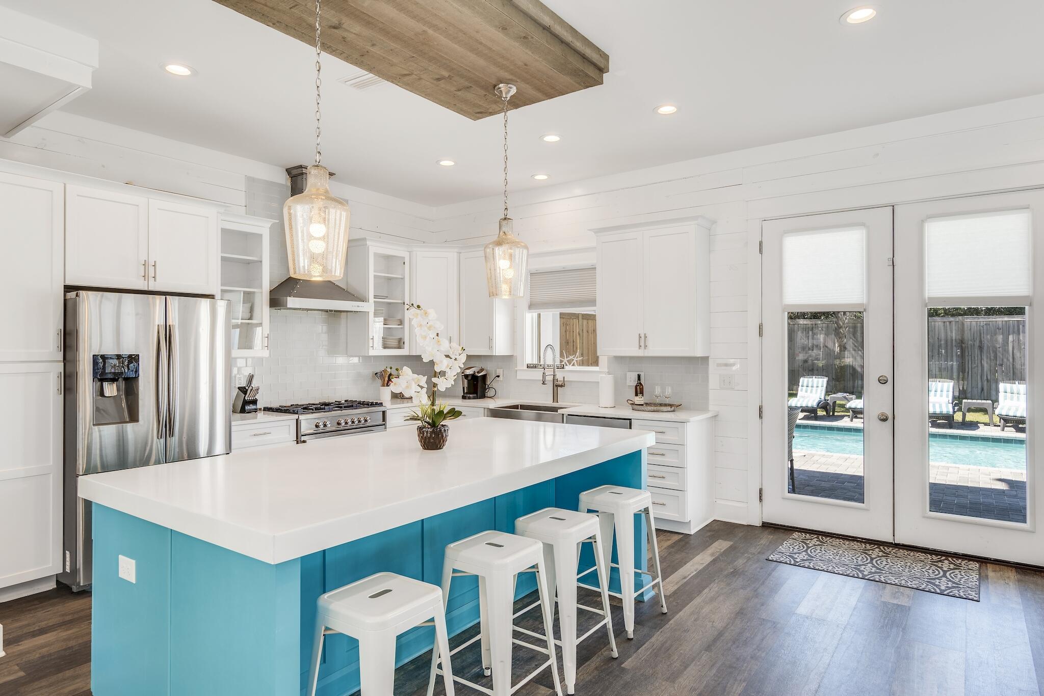 CRYSTAL BEACH - Residential