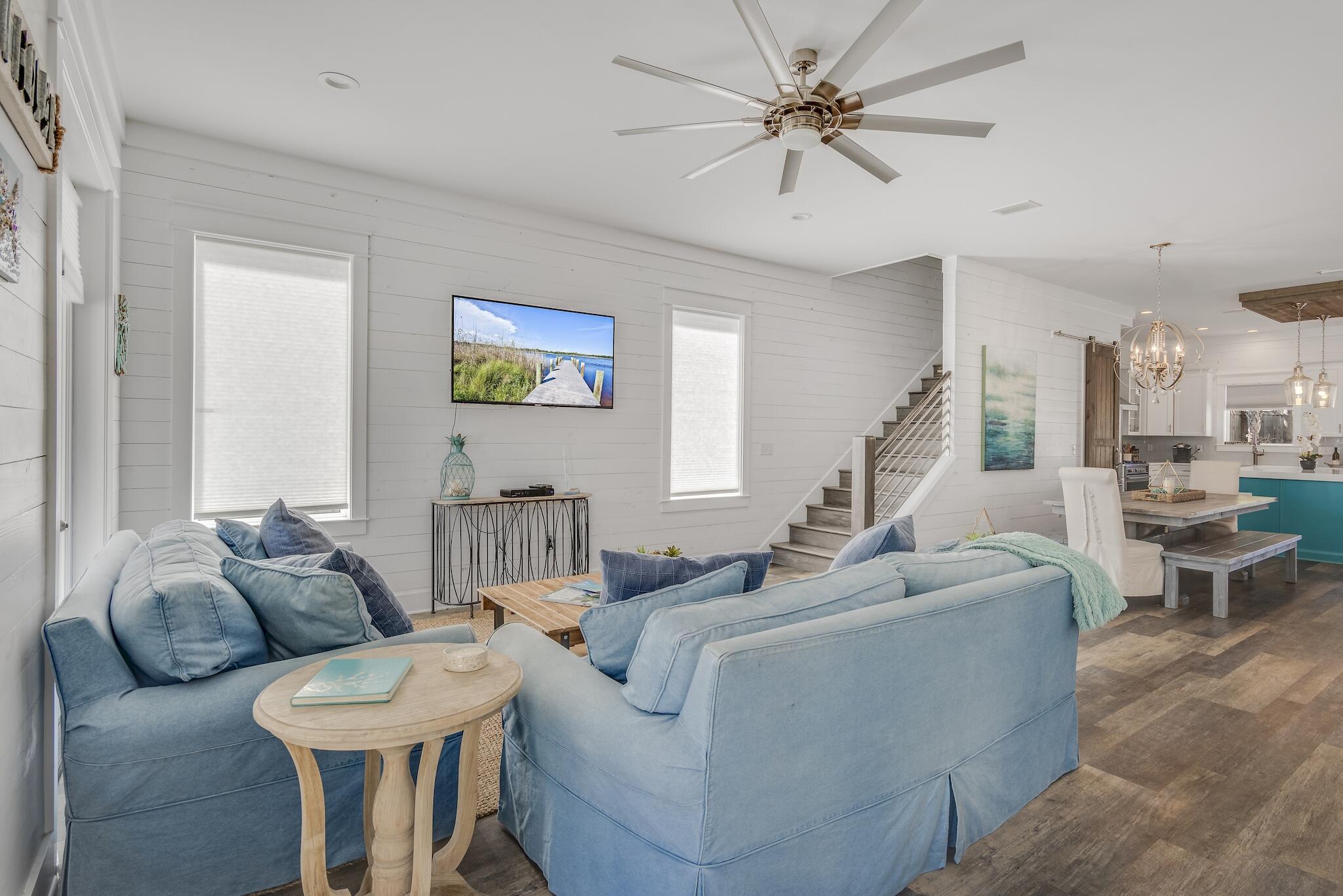 CRYSTAL BEACH - Residential