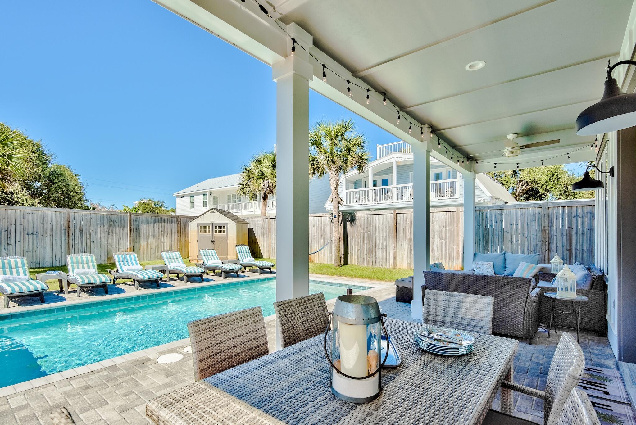 CRYSTAL BEACH - Residential