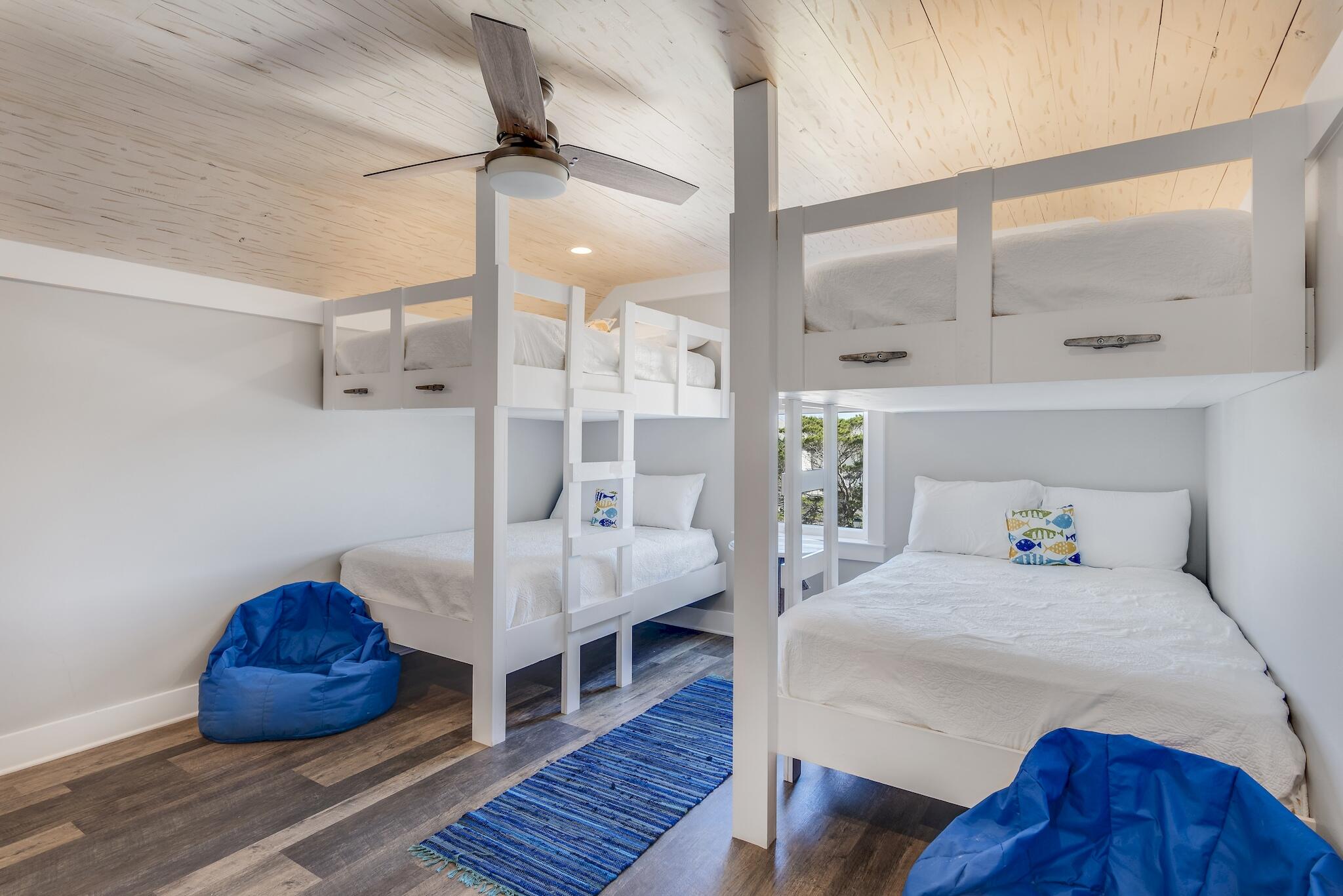CRYSTAL BEACH - Residential
