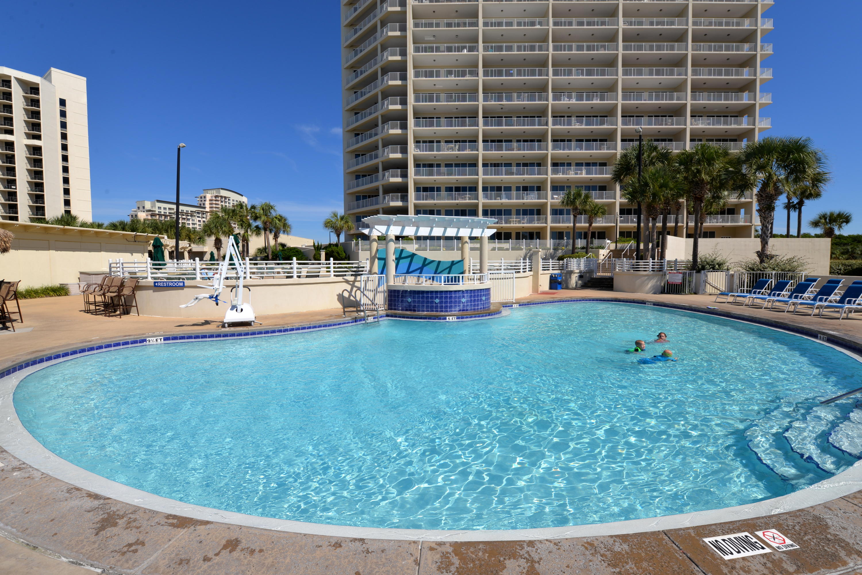 SUMMIT AT TOPS'L (THE) - Residential