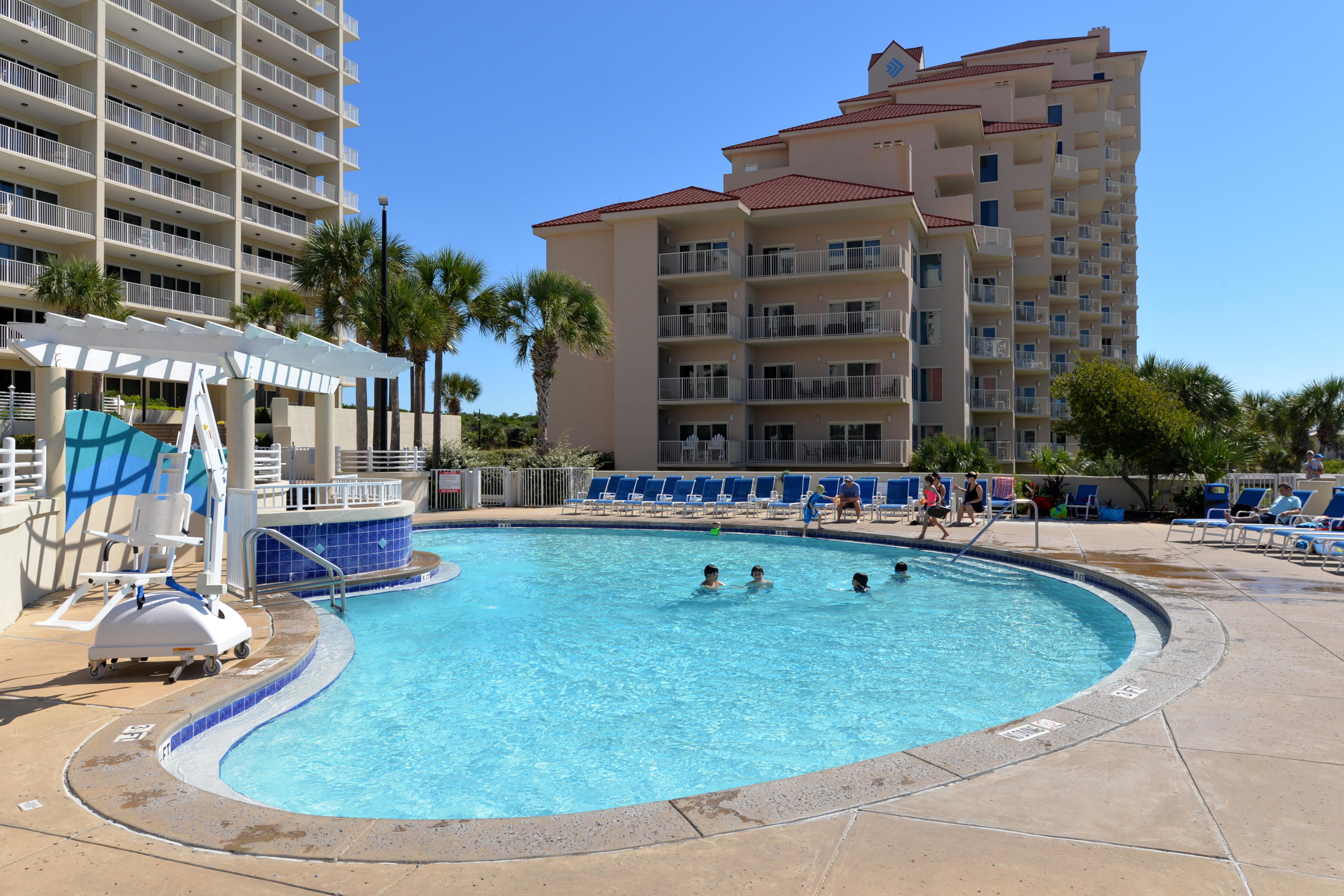 SUMMIT AT TOPS'L (THE) - Residential