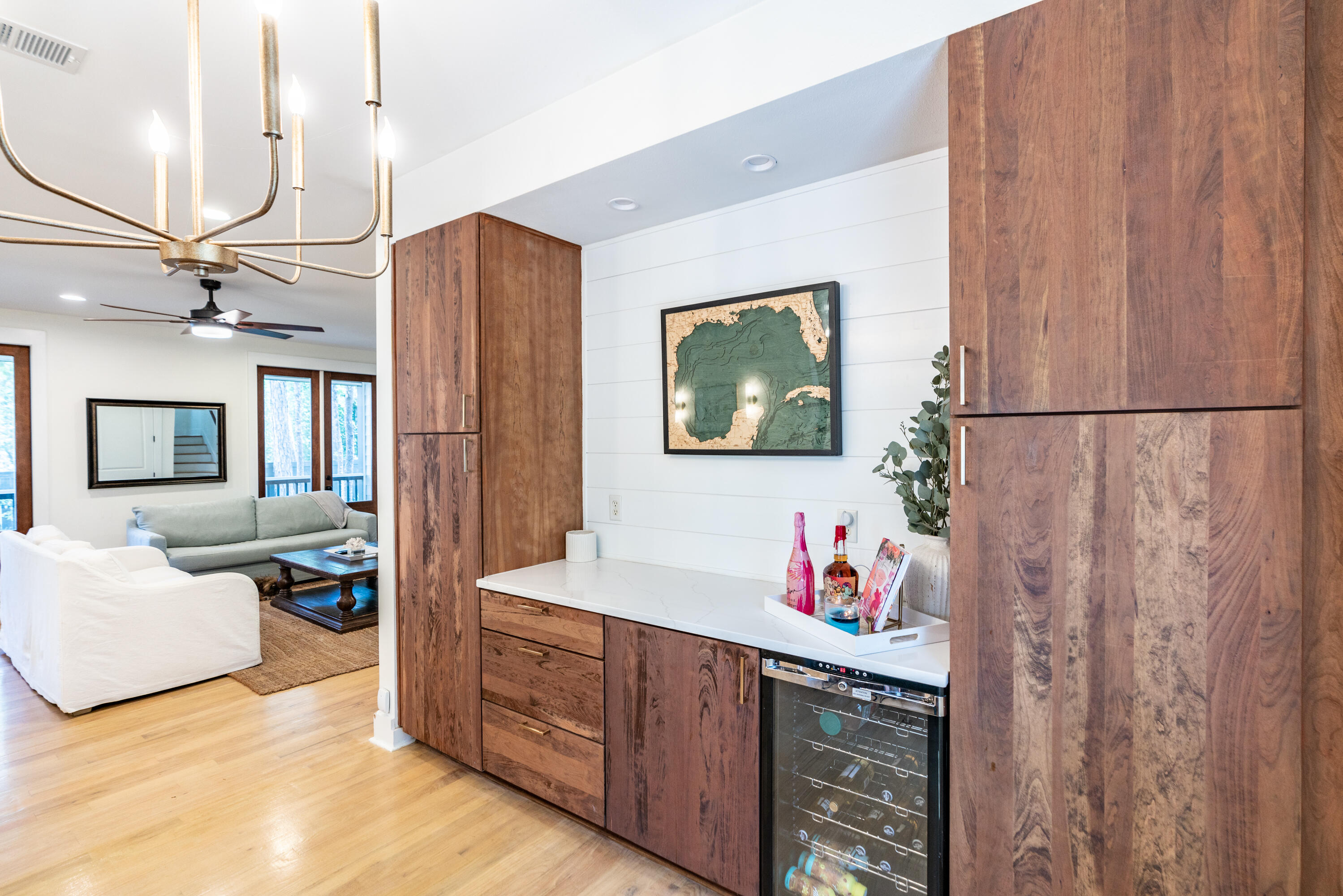90 Pisces Dr - Residential
