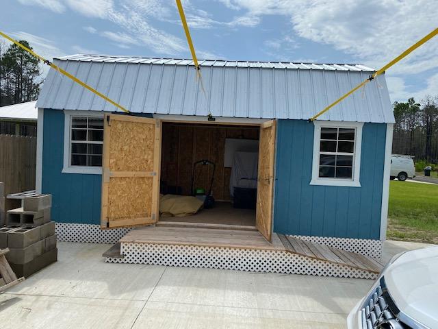 THOMPSON PLANTATION - Residential