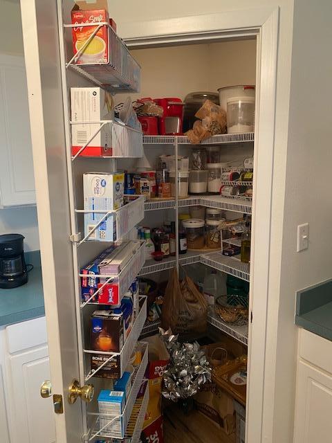 THOMPSON PLANTATION - Residential