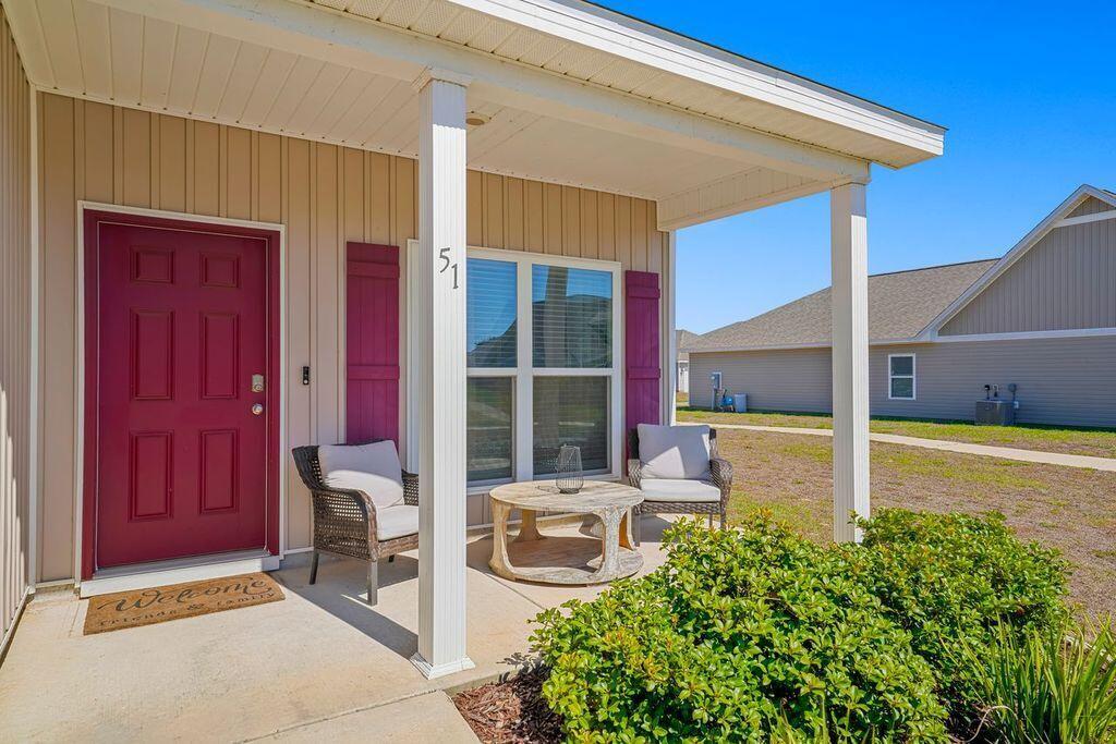 OWL'S HEAD EAST - Residential Lease